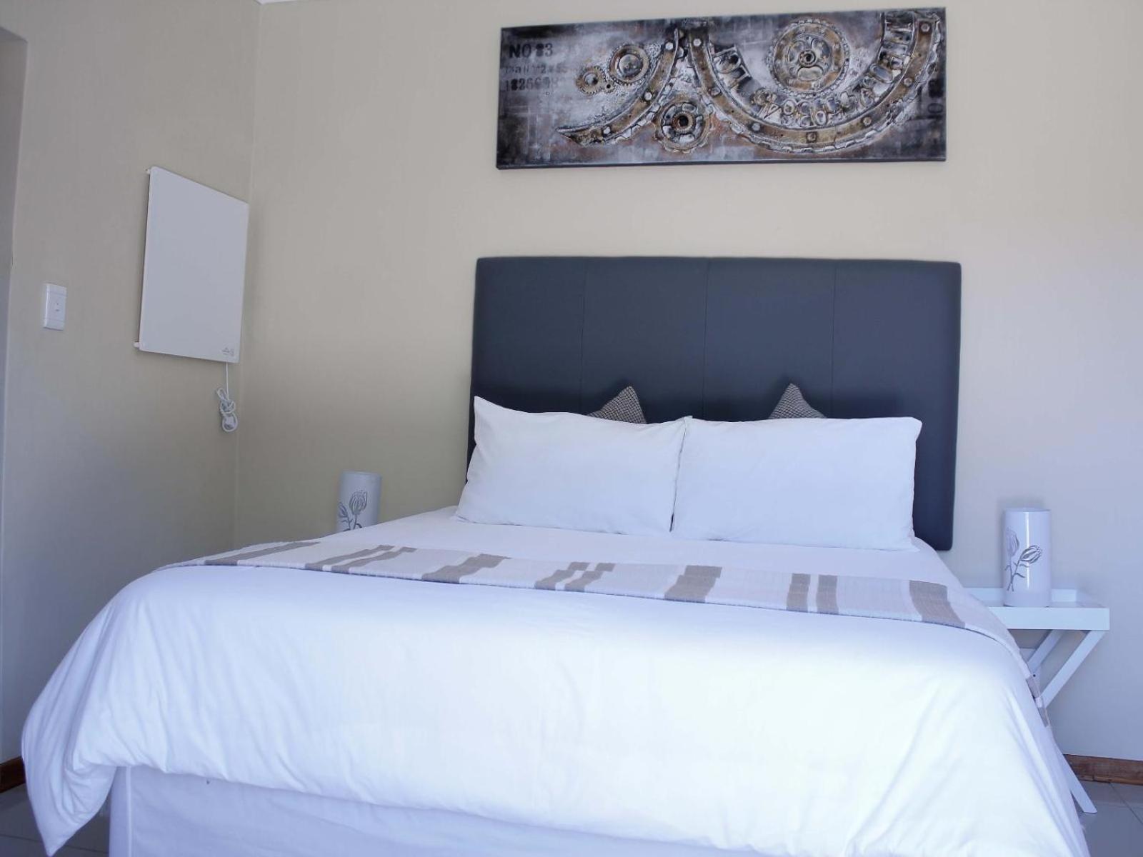 Standard Queen Room - Photo 5