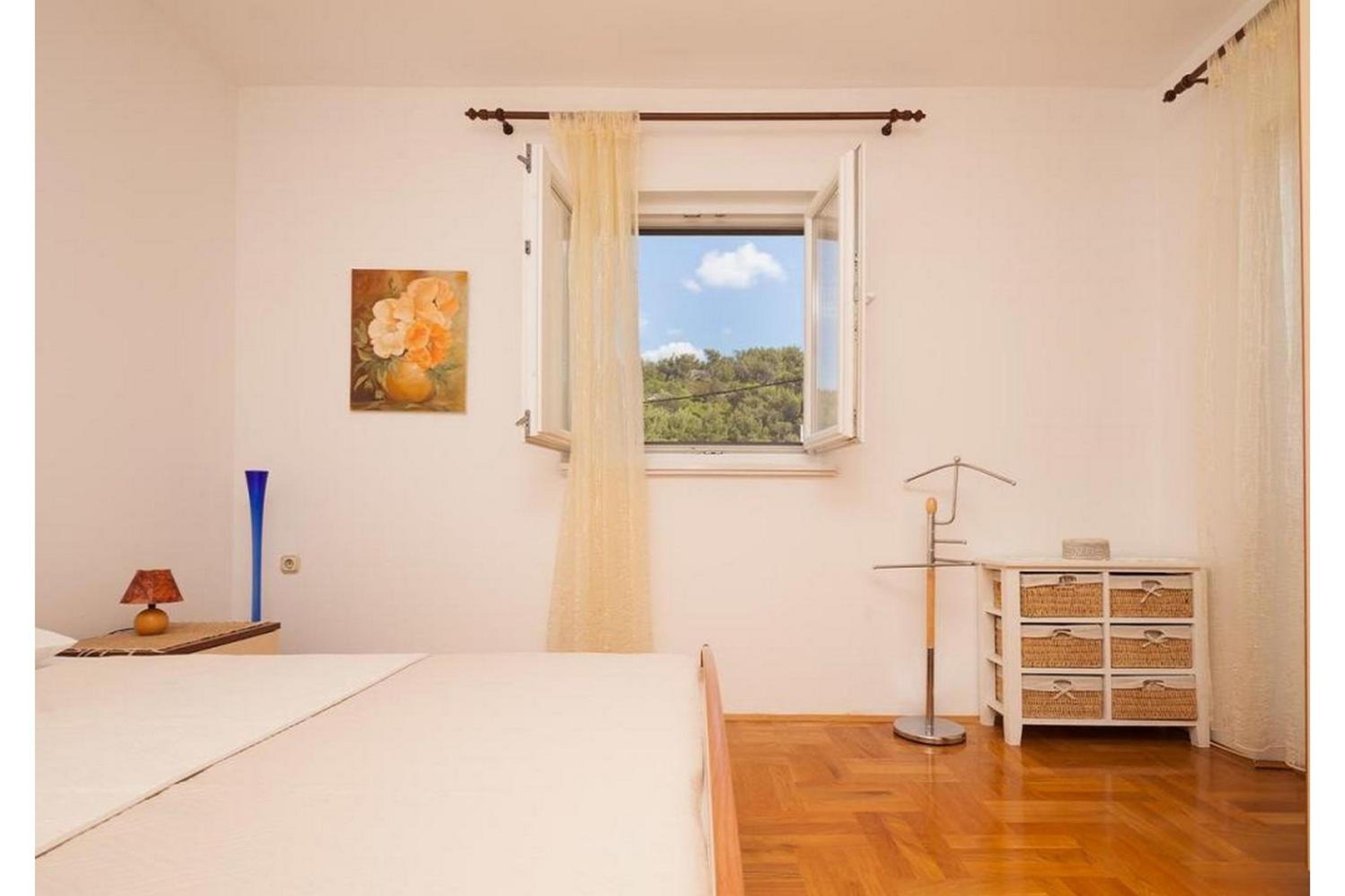 One Bedroom Apartment With Balcony And Sea View photo 3
