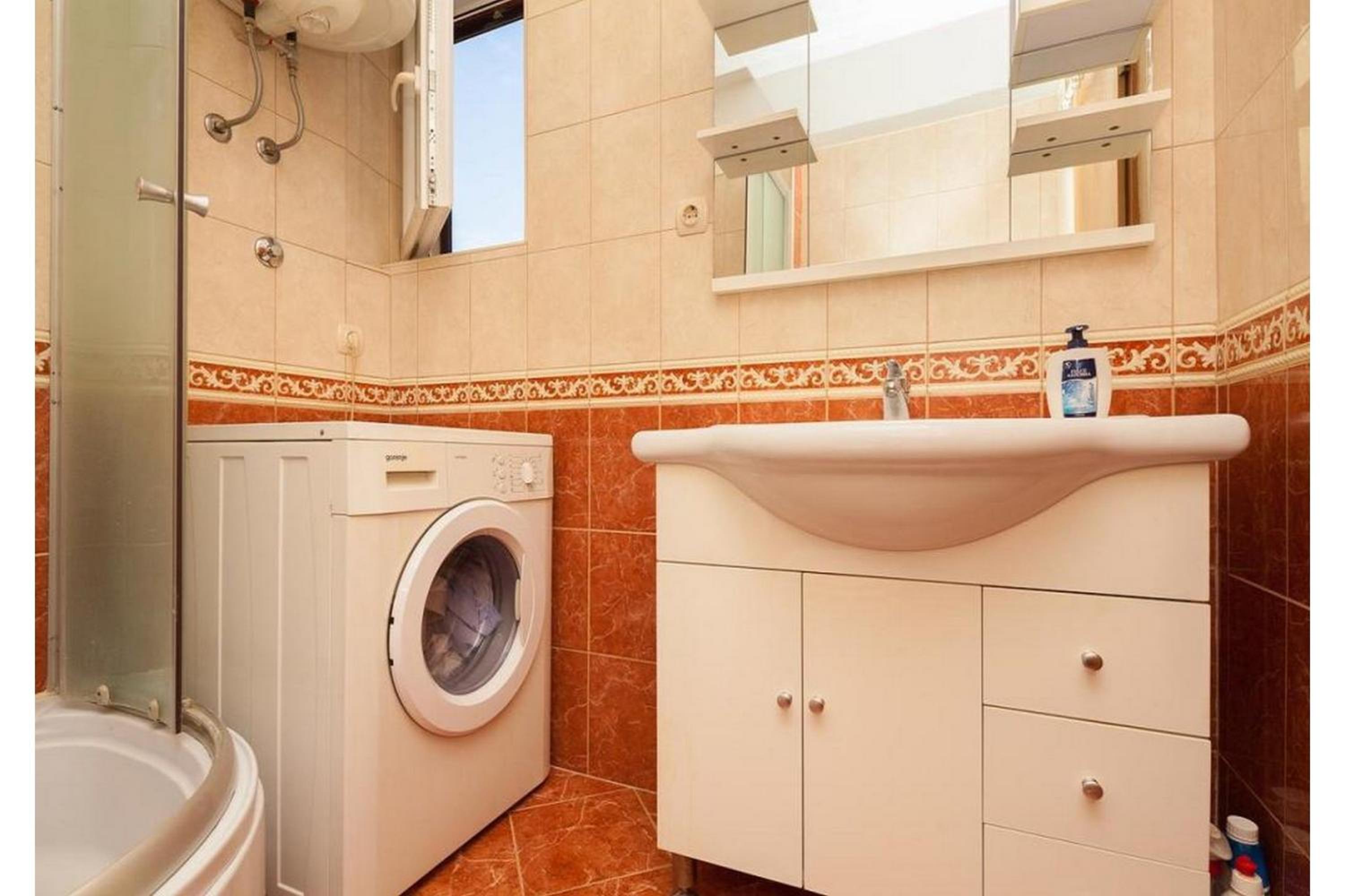 One Bedroom Apartment With Balcony And Sea View photo 2