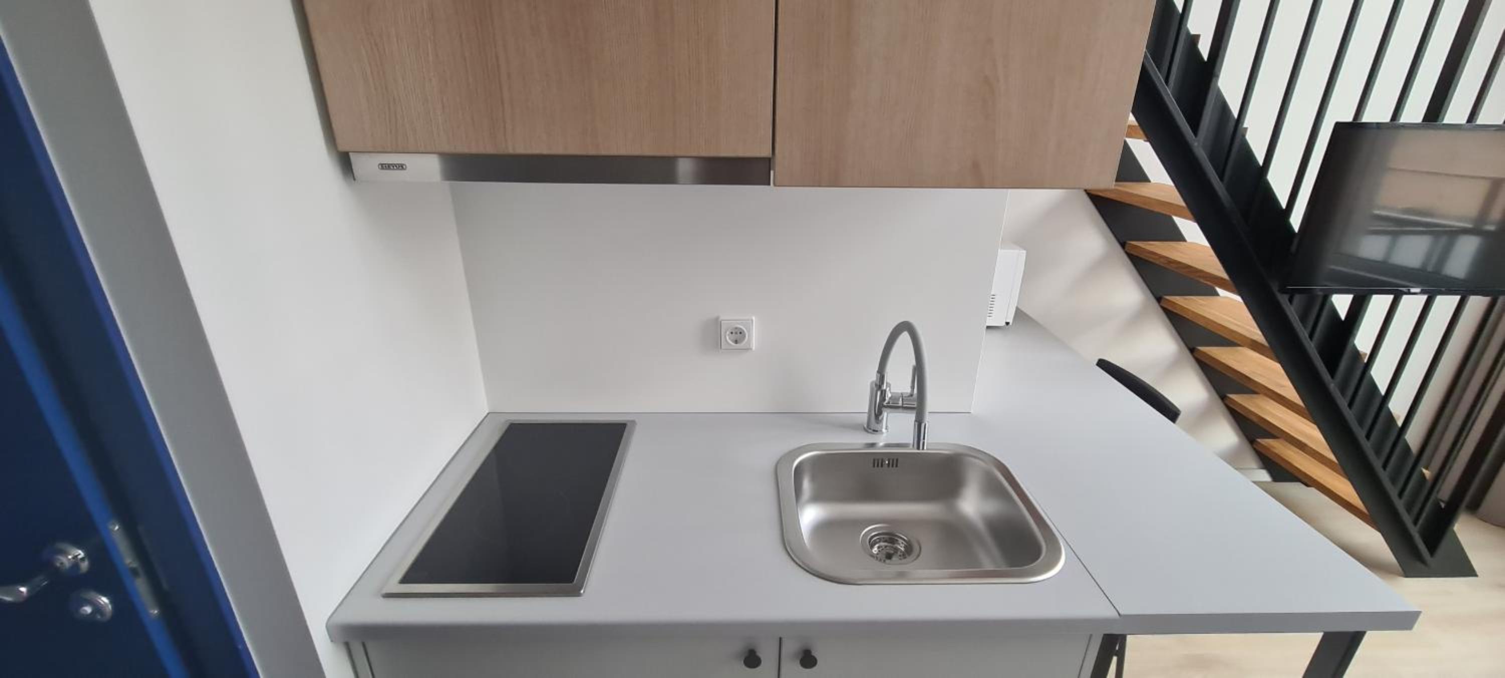 One-Bedroom Apartment - Photo 25