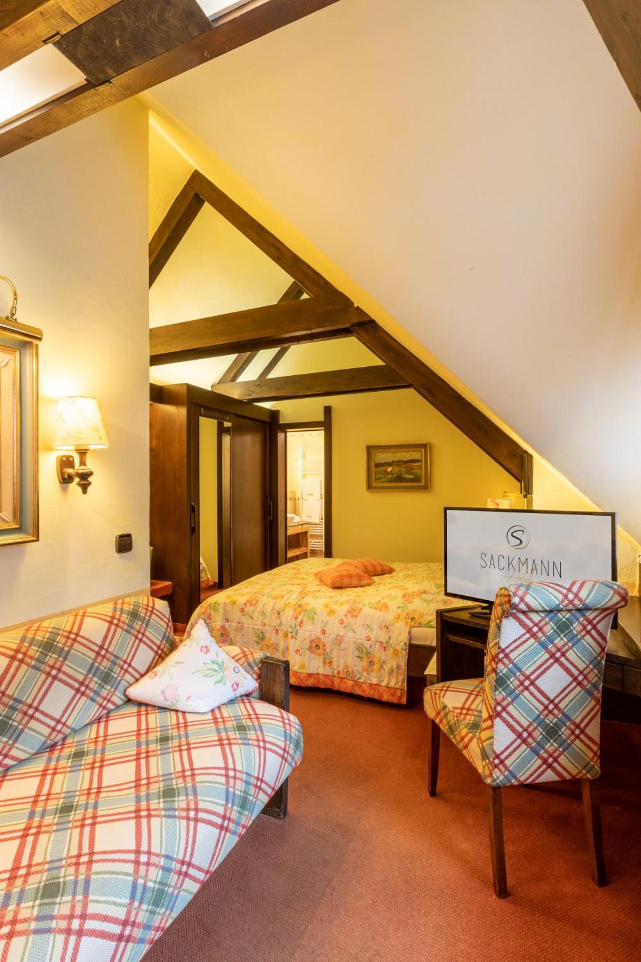 Classic Double Room