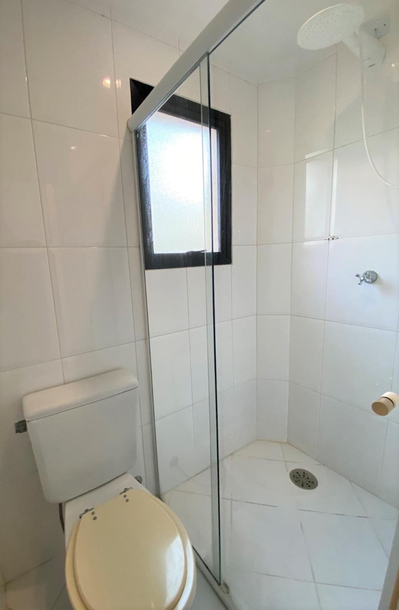 Three-Bedroom Apartment - Photo 6