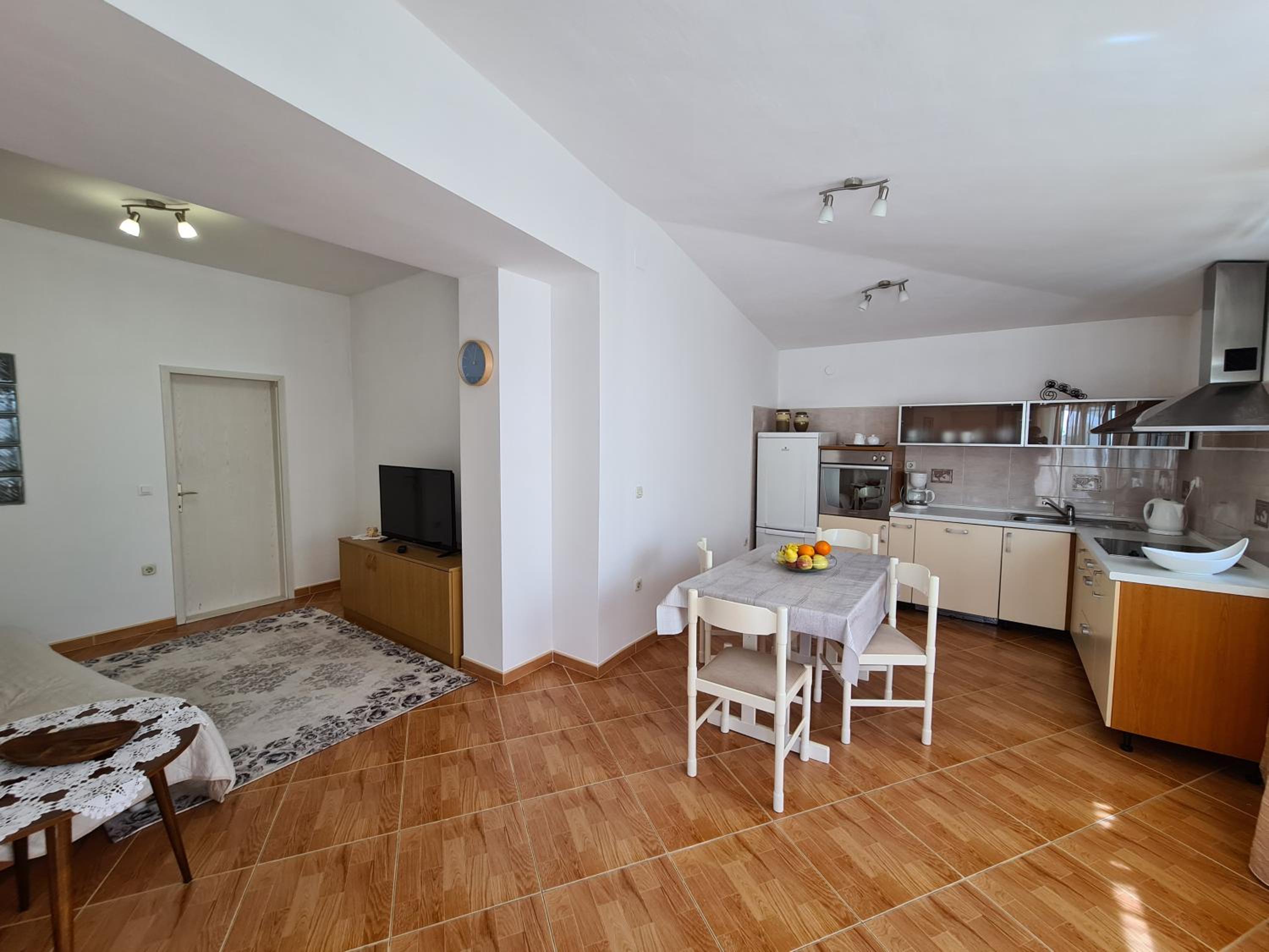 Apartment - Photo 7