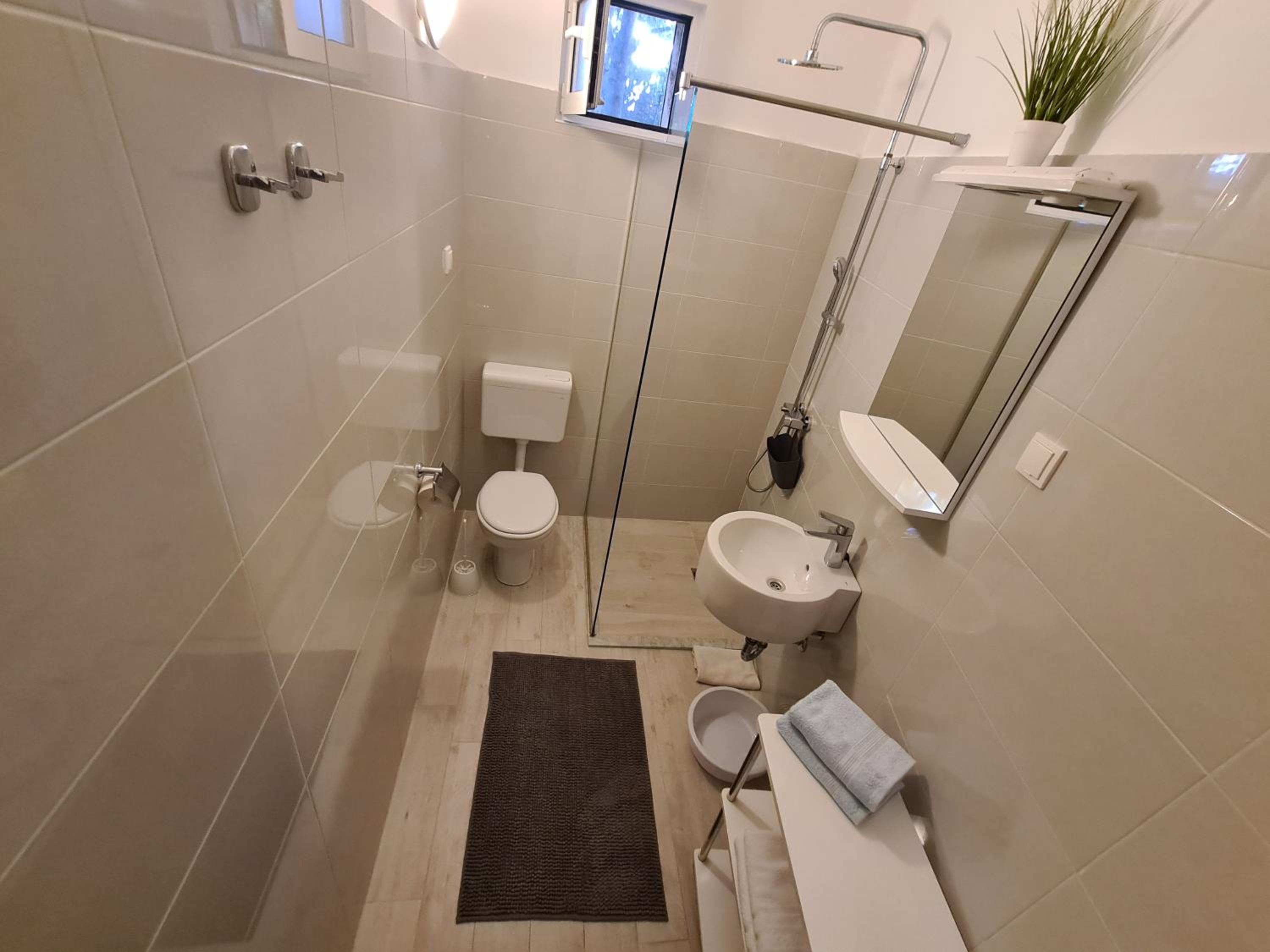 Apartment - Photo 4