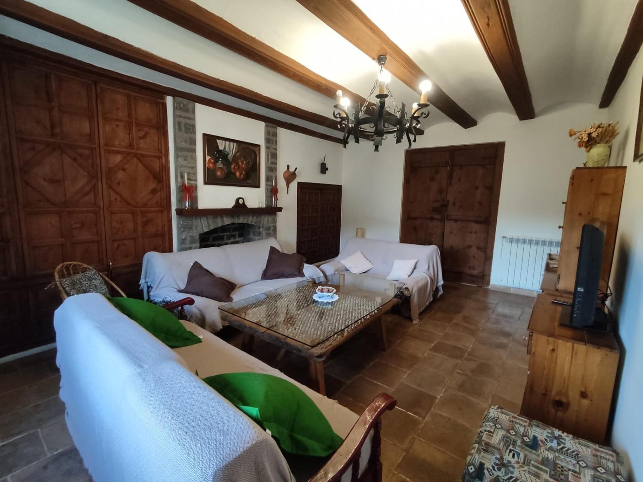 Casa de cuatro habitaciones
