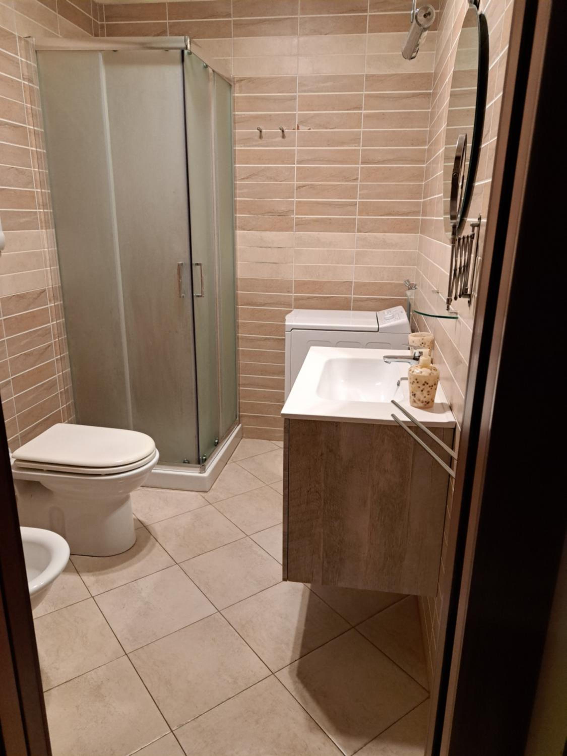 Apartment - Photo 11