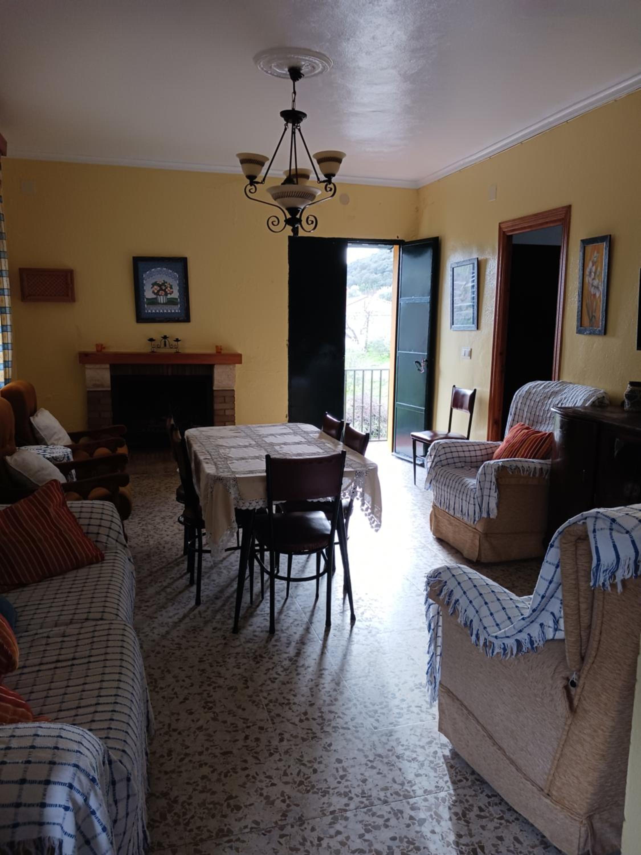 Casa de tres habitaciones