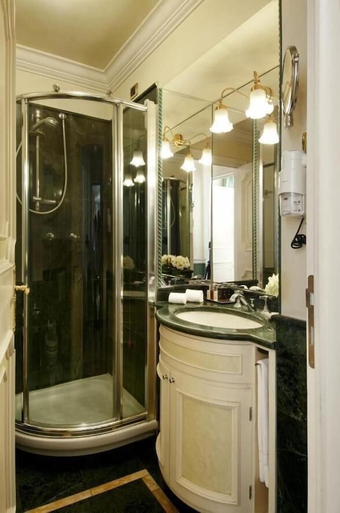 Junior Suite thumbnail 6