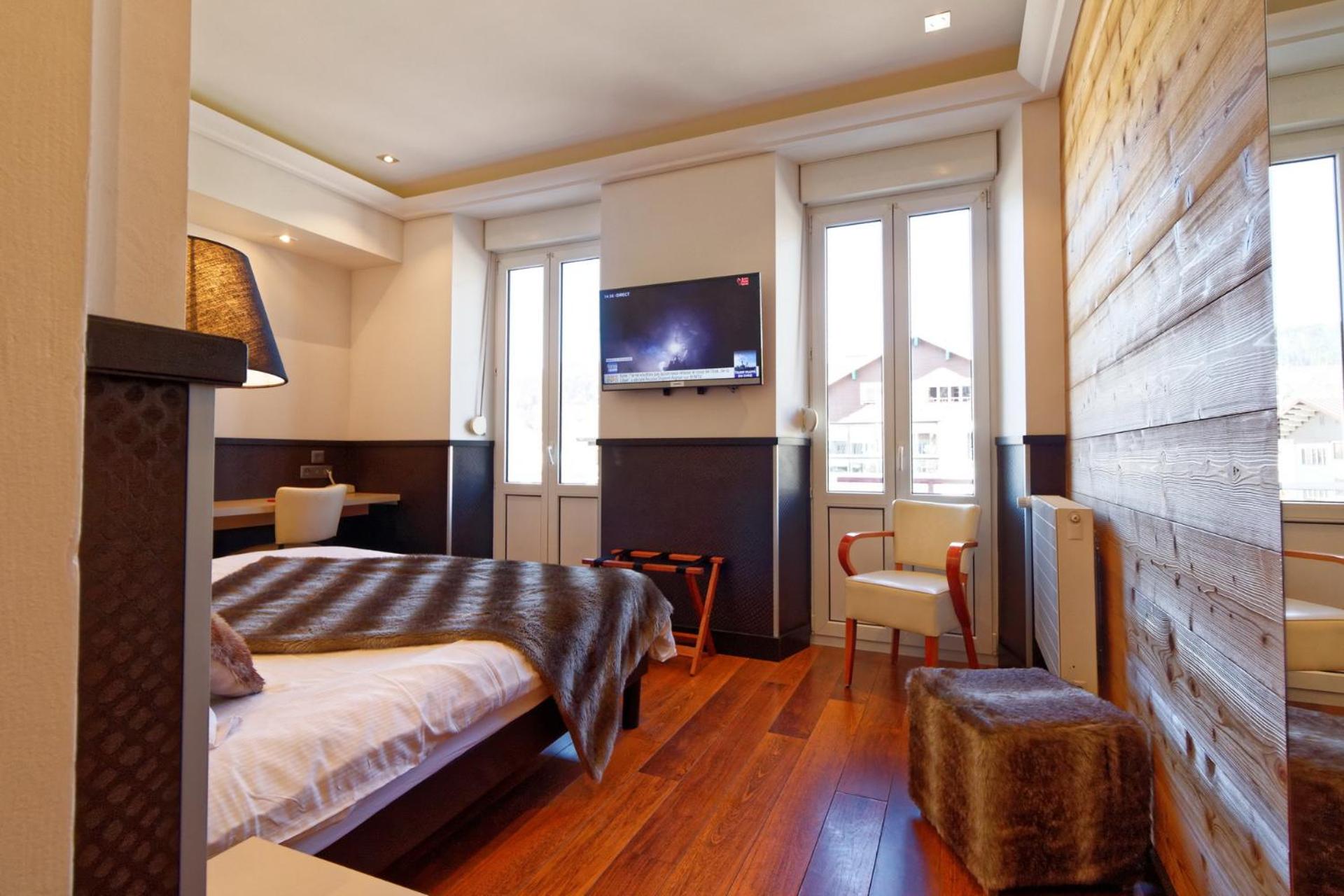 Comfort Double Room only accessible by stairs - Photo 8
