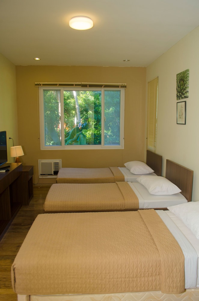 Triple Room (Art) photo 3