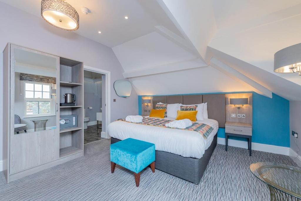 Superior King Room