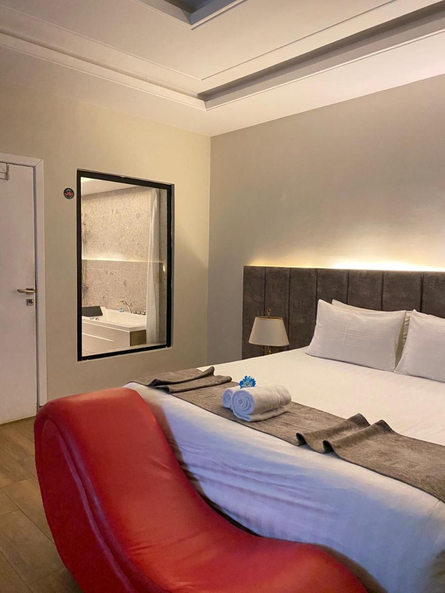 Economy Double Room photo 2