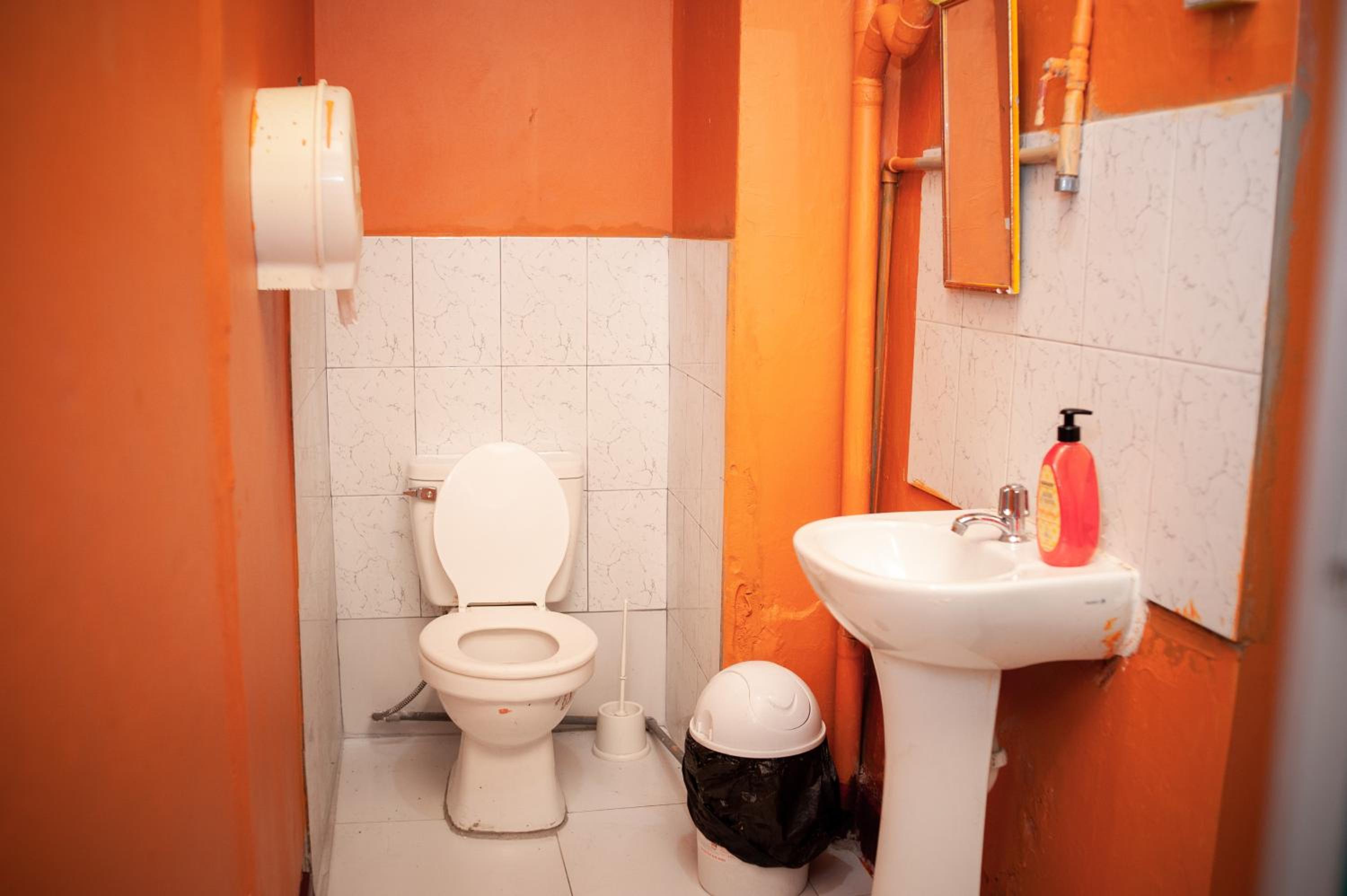 Standard Double Room with Shared Bathroom photo 3