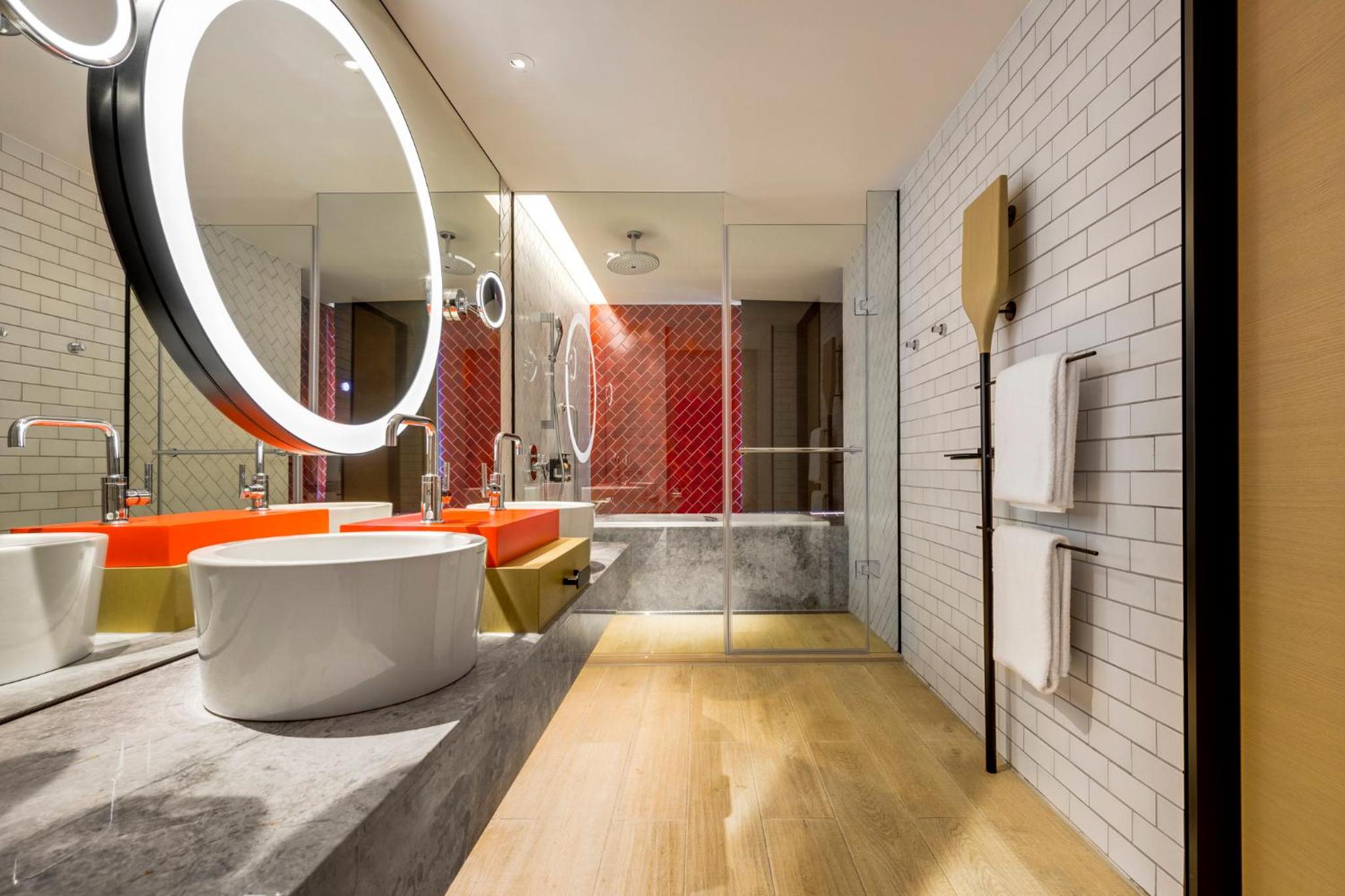 One-Bedroom Suite