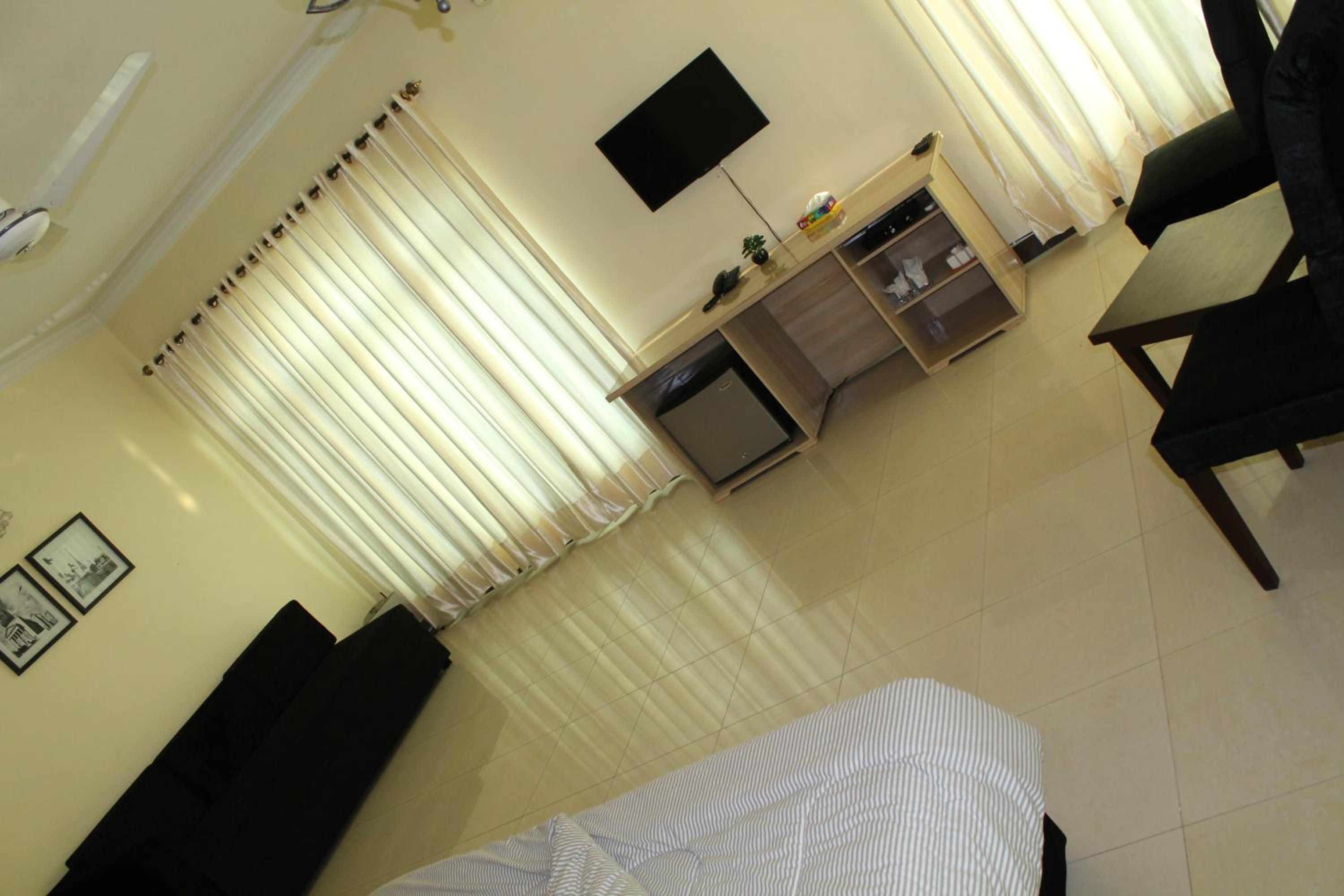 Superior Double or Twin Room - Photo 8