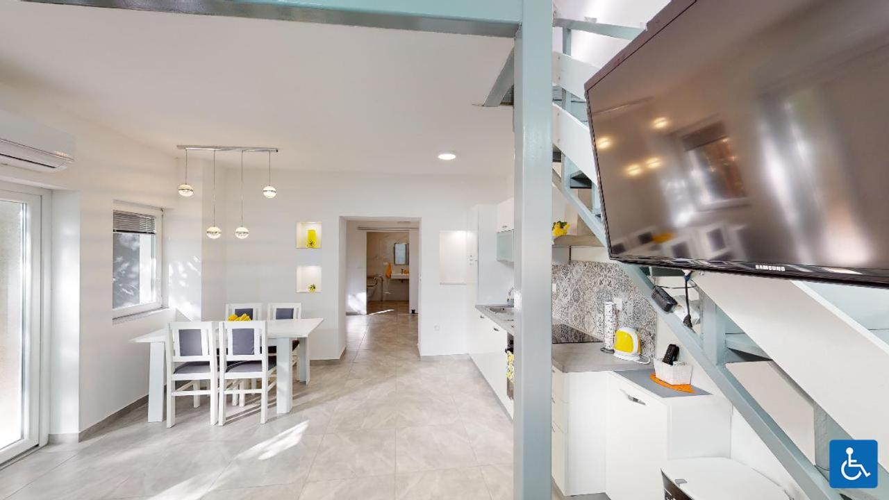 Superior Apartment with Balcony