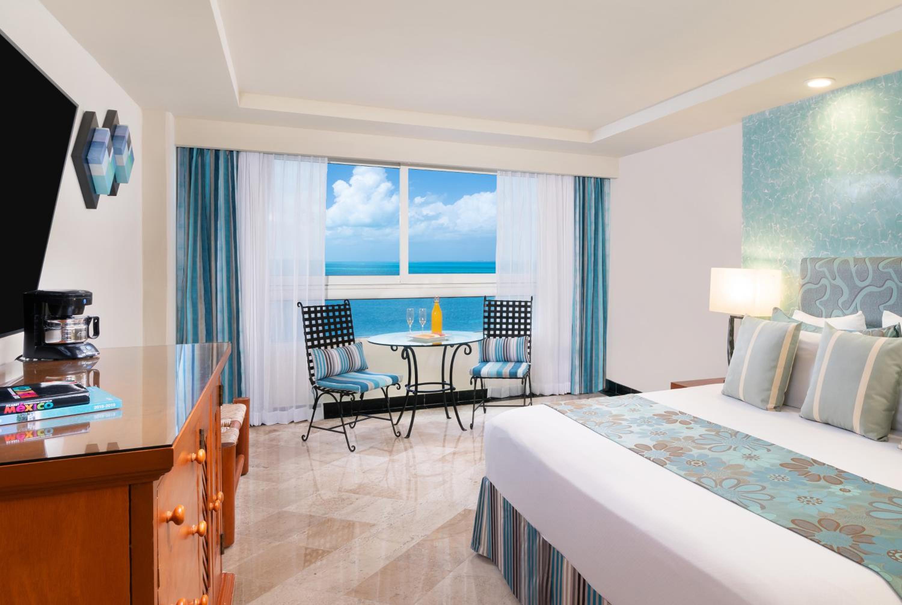 Sens Superior Room