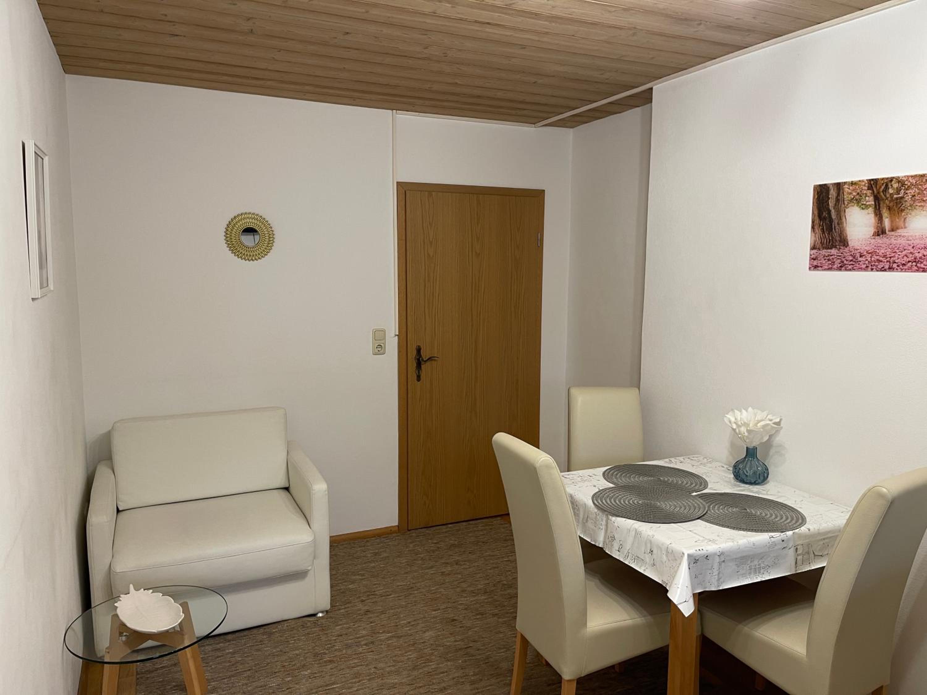 Apartment - Ground Floor photo 2
