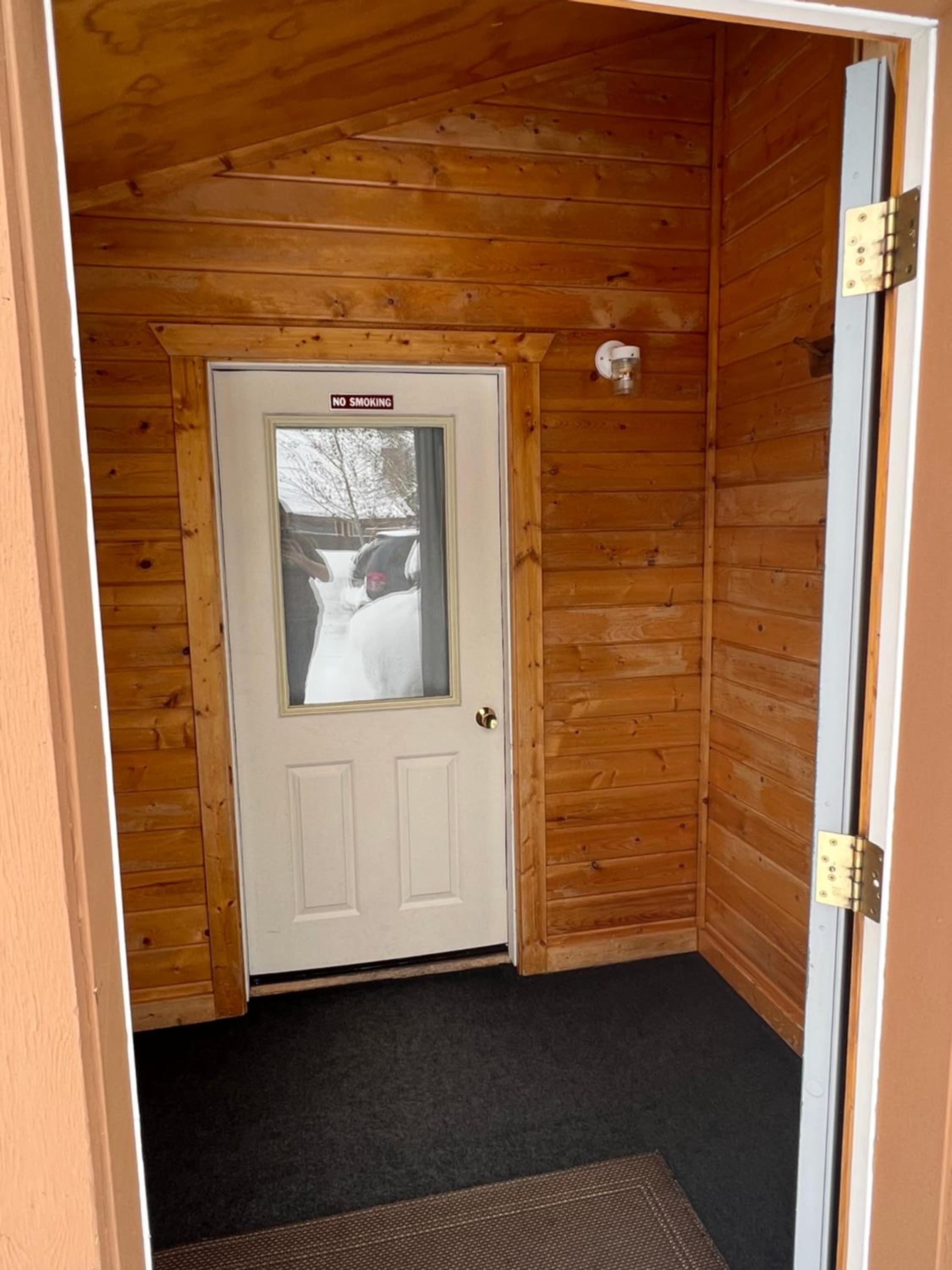 Two-Bedroom House photo 3
