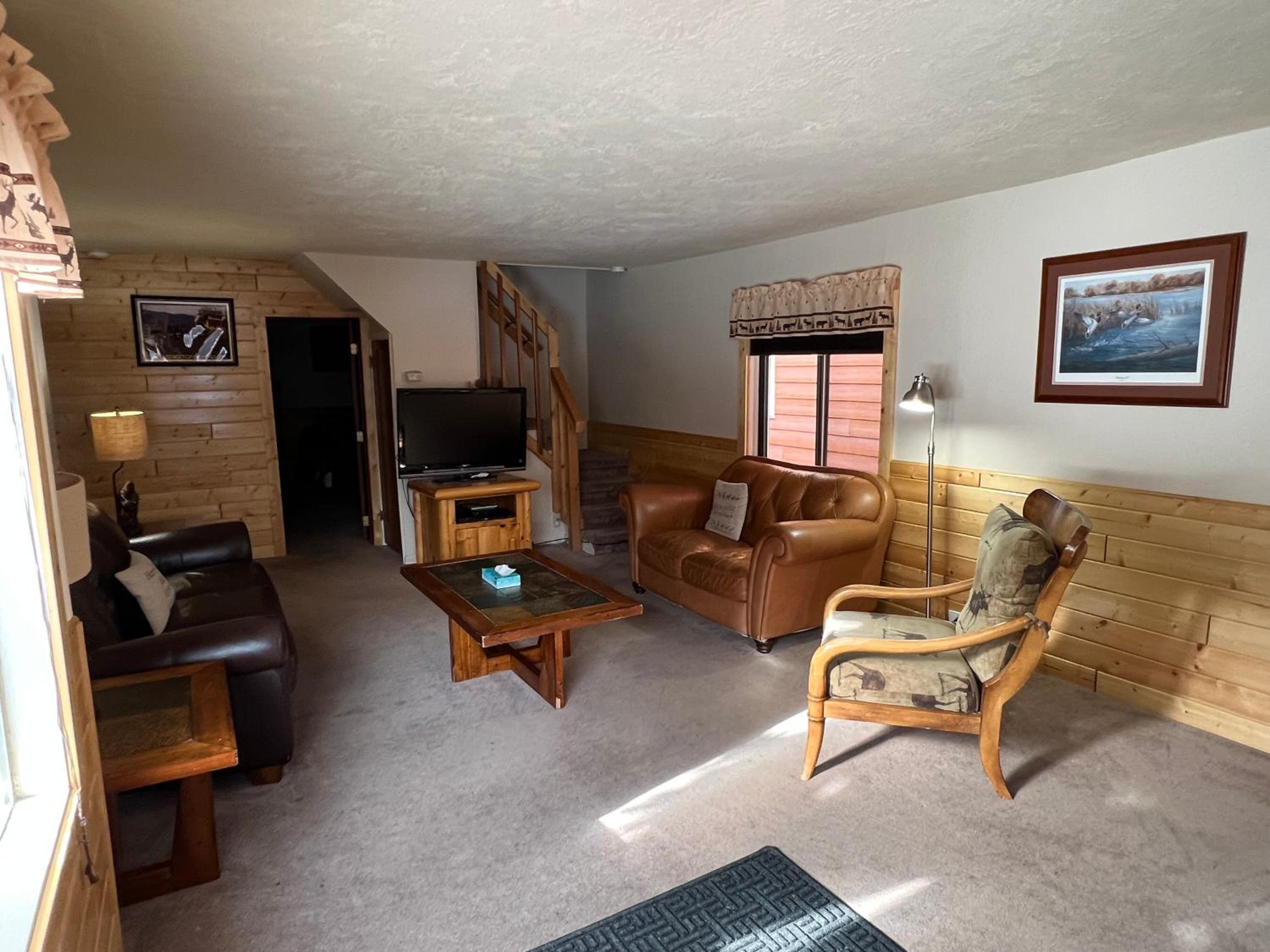 Three-Bedroom House photo 1