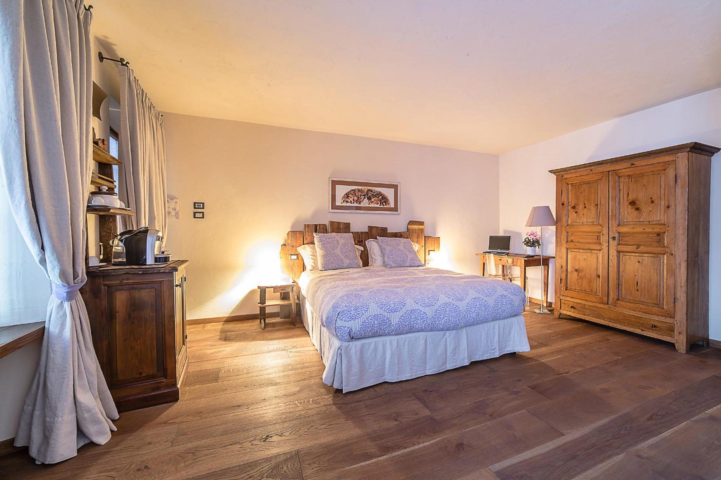 Deluxe Double Room photo 2