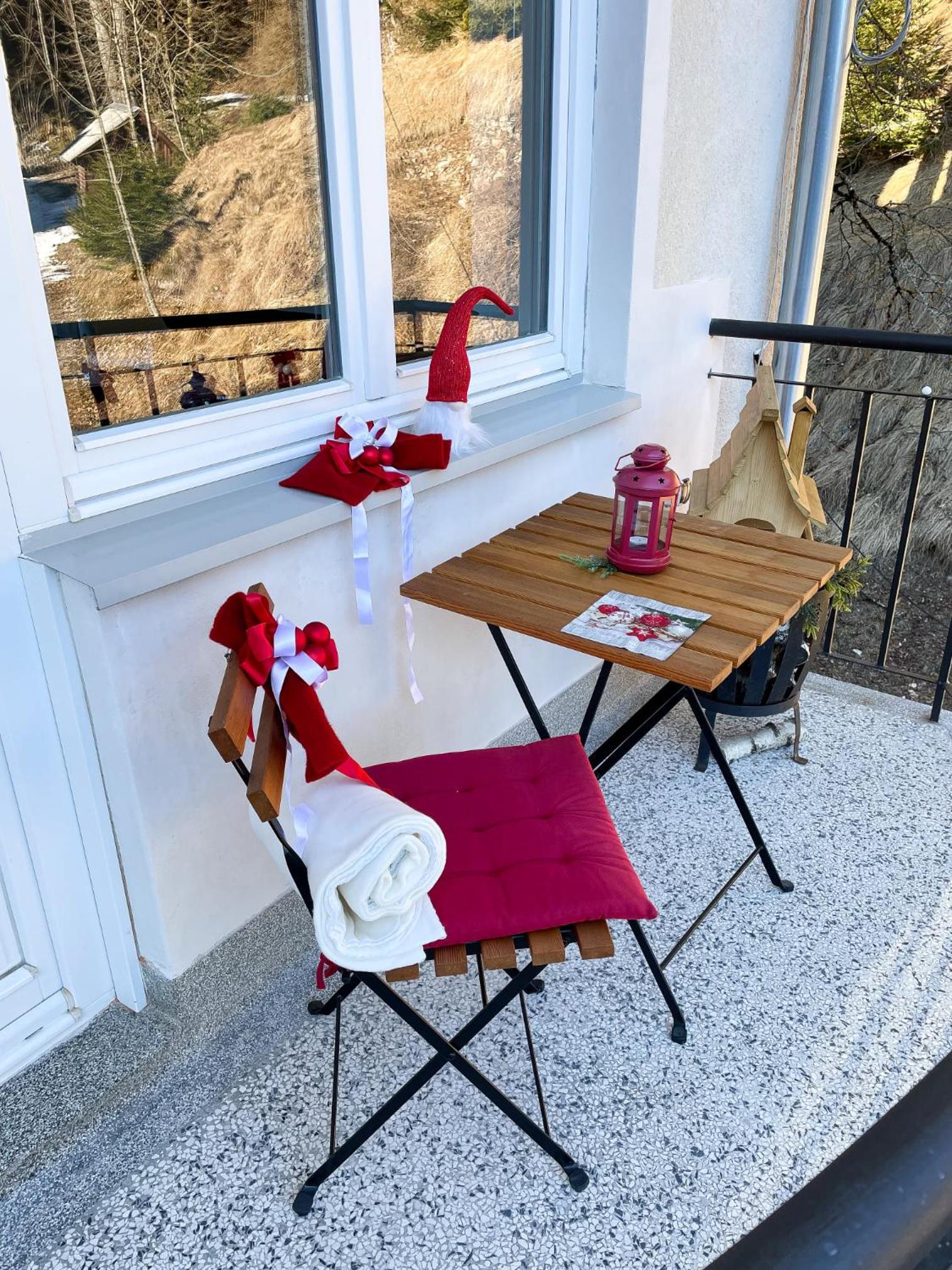 Apartment with Balcony photo 1