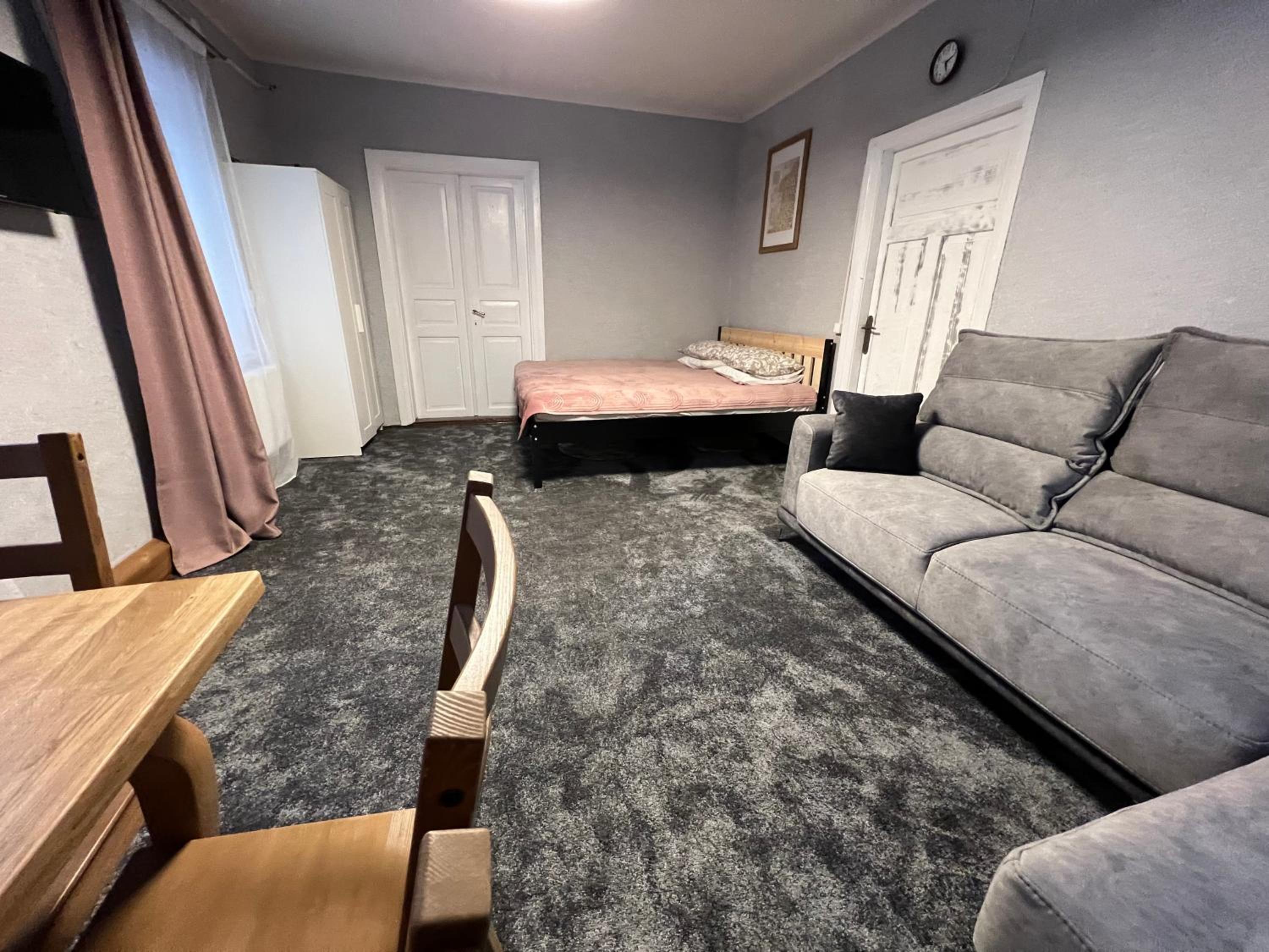 Apartment - Photo 46
