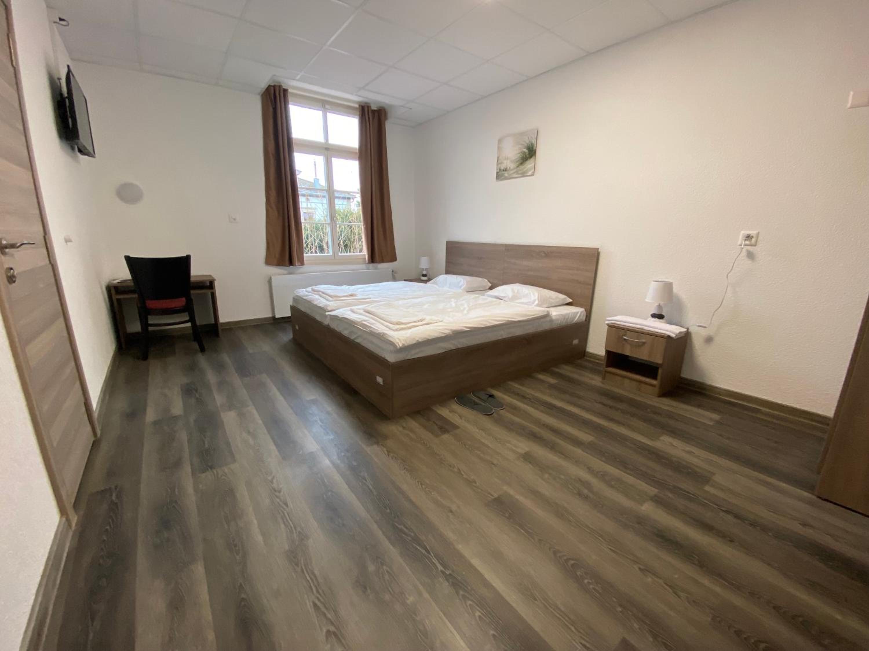 Double Room with Shared Toilet photo 2