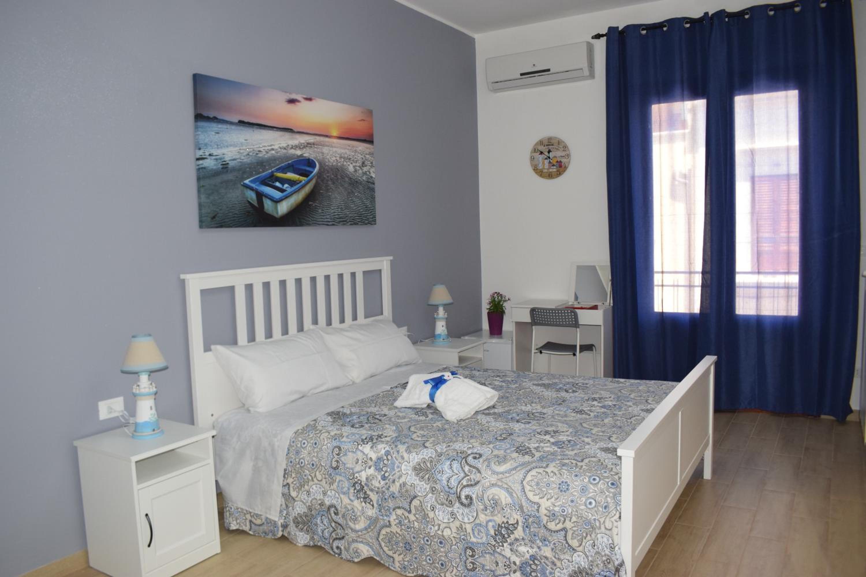 Double Room With Balcony And Sea View