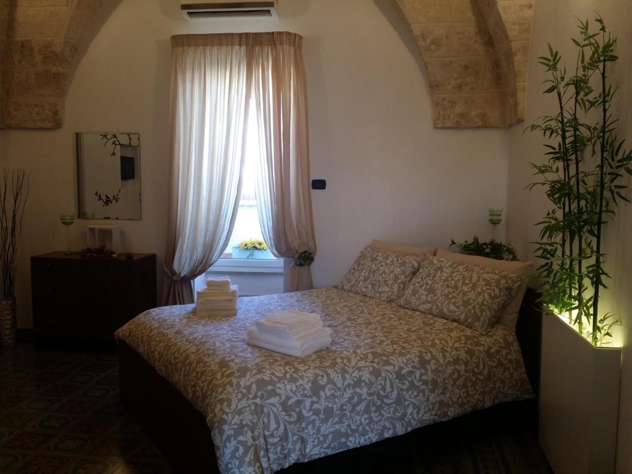 Double or Twin Room with Private Bathroom