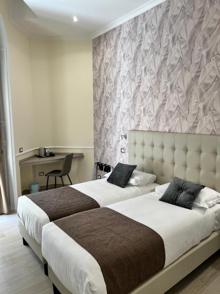 Double or Twin Room with Balcony photo 3
