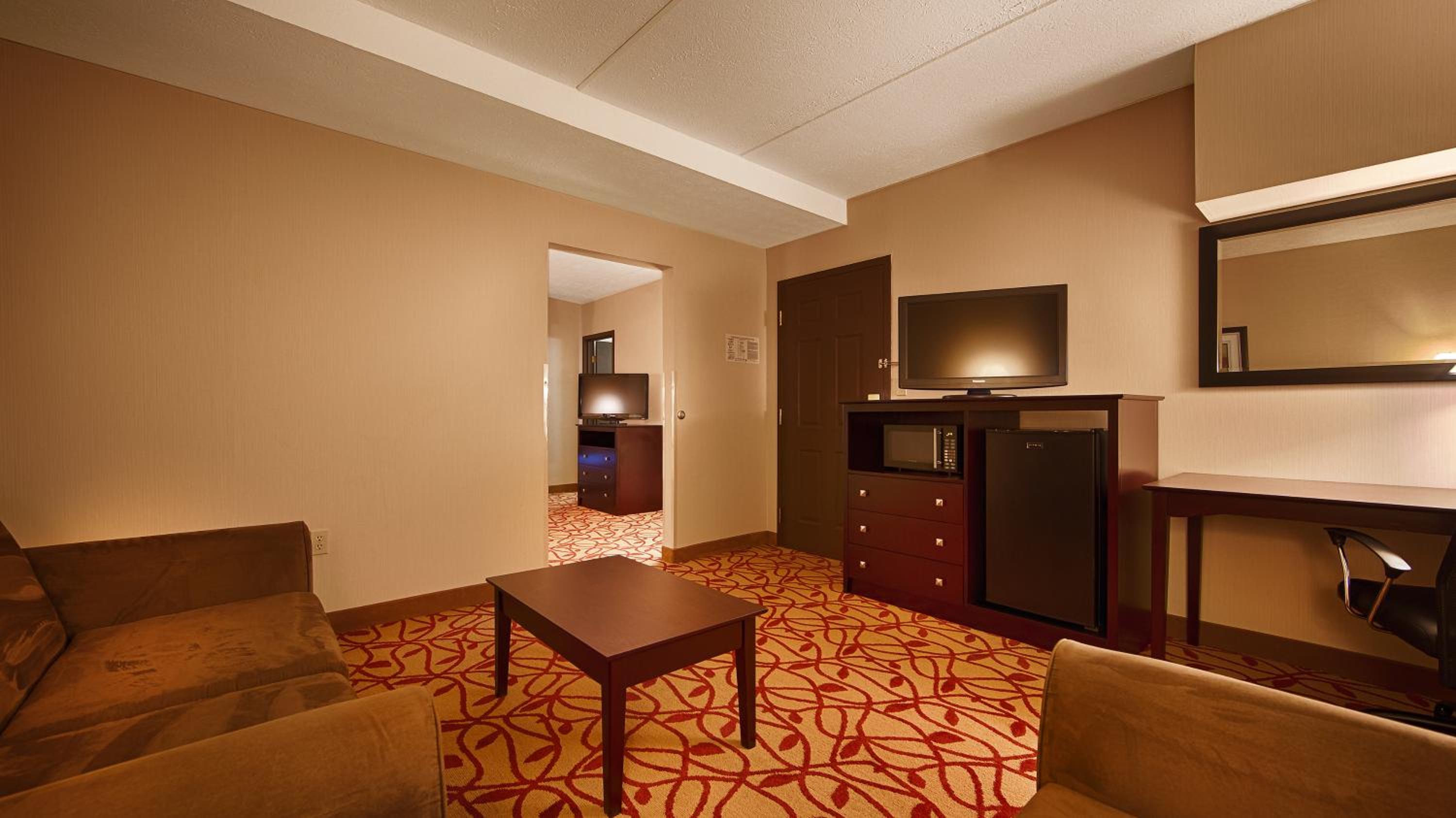 King Room with Spa Bath - Non-Smoking - Photo 4