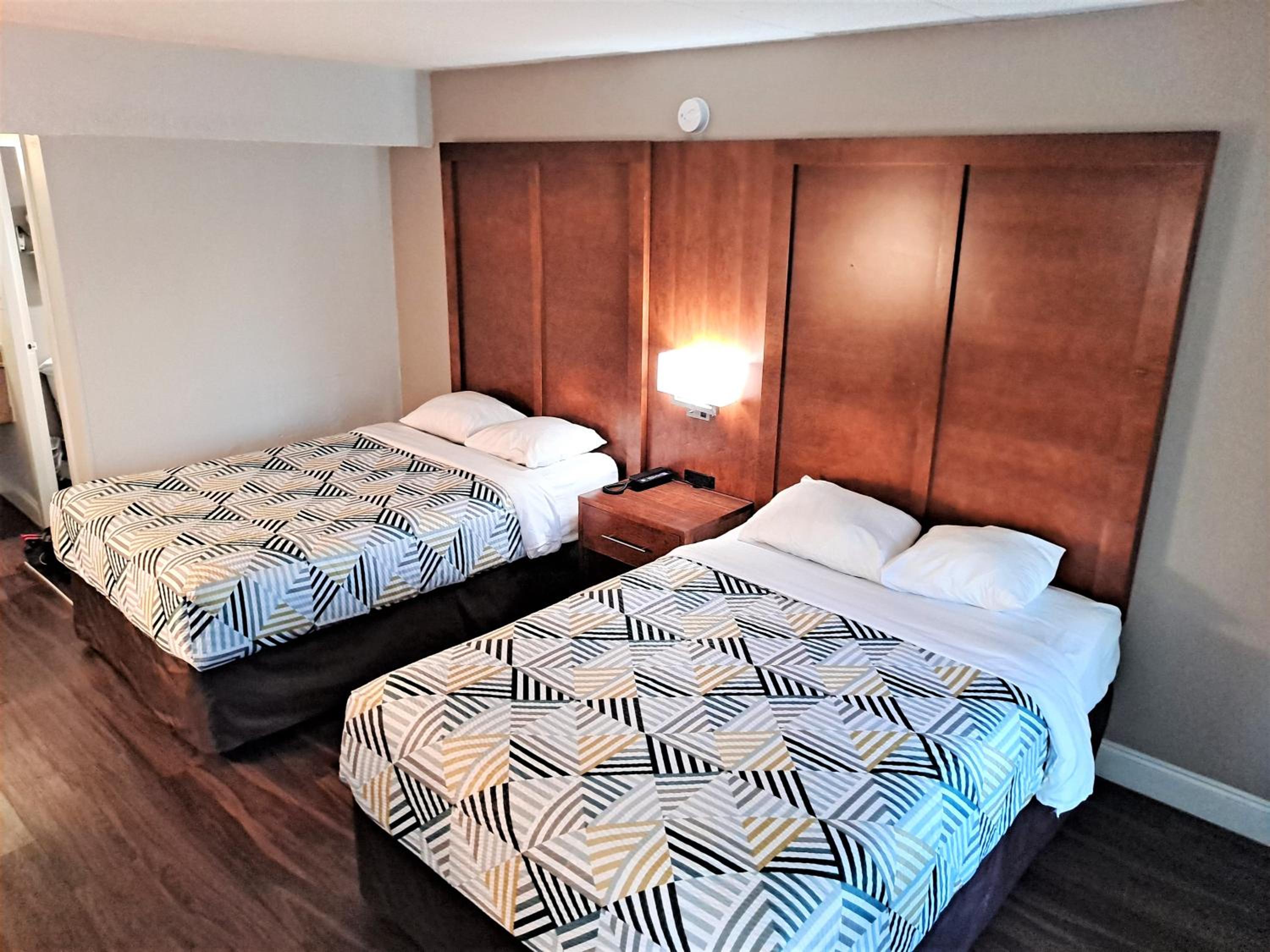 Quadruple Room - Non-Smoking