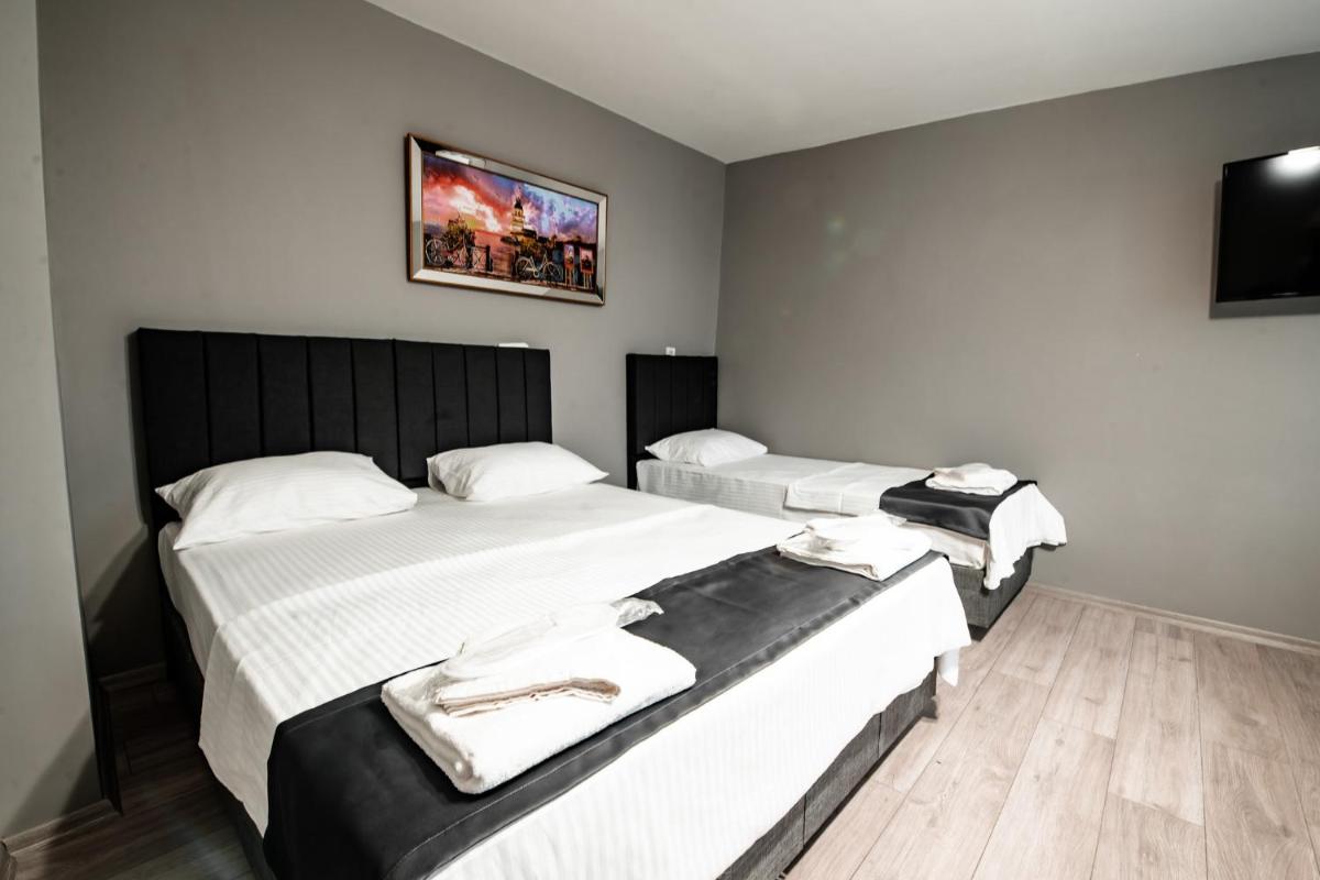 Deluxe Quadruple Room photo 3