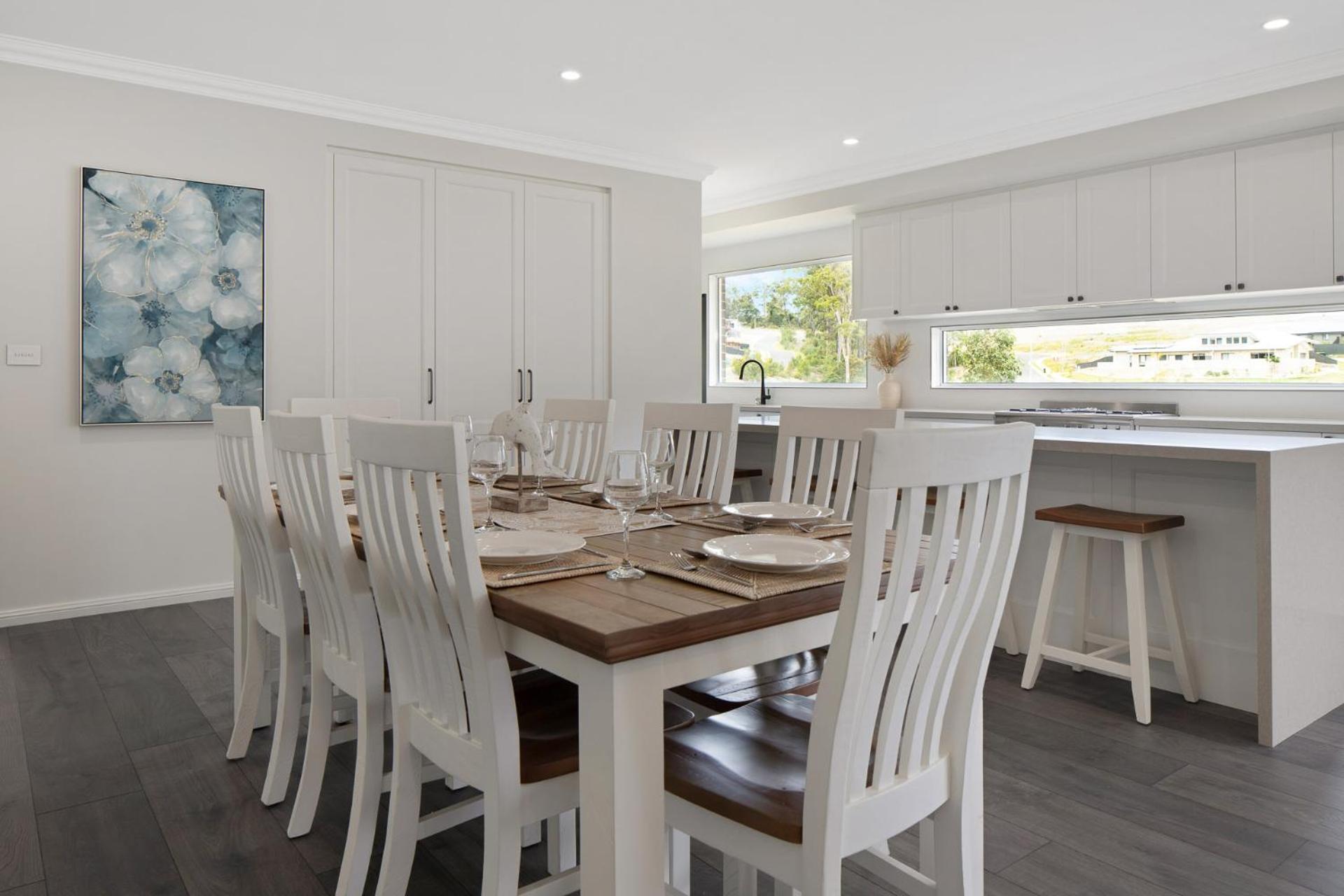 Four-Bedroom House photo 2