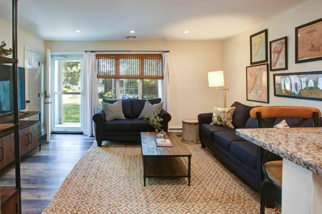 Two-Bedroom House photo 1