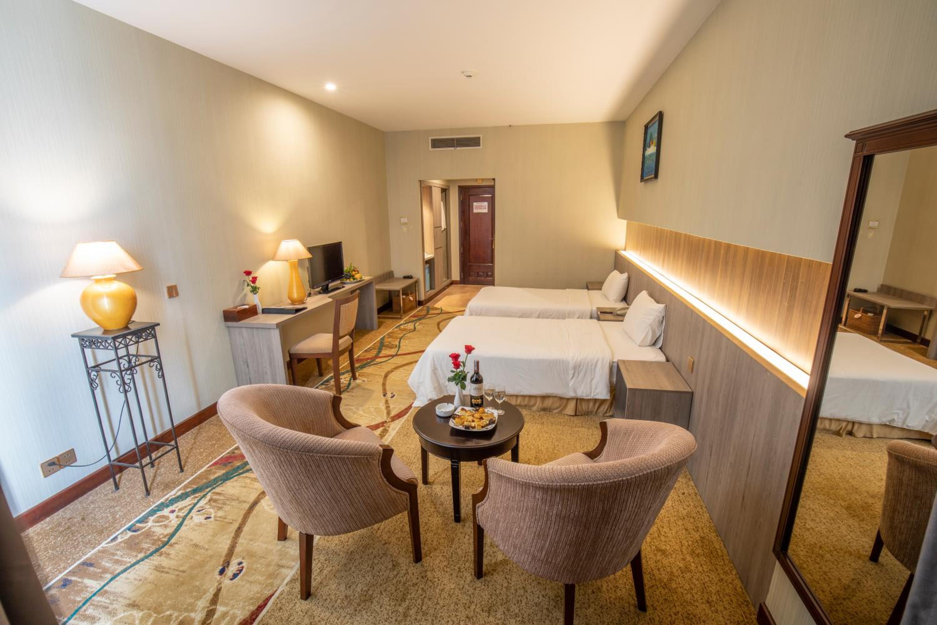 Luxury Double or Twin Room - Photo 10