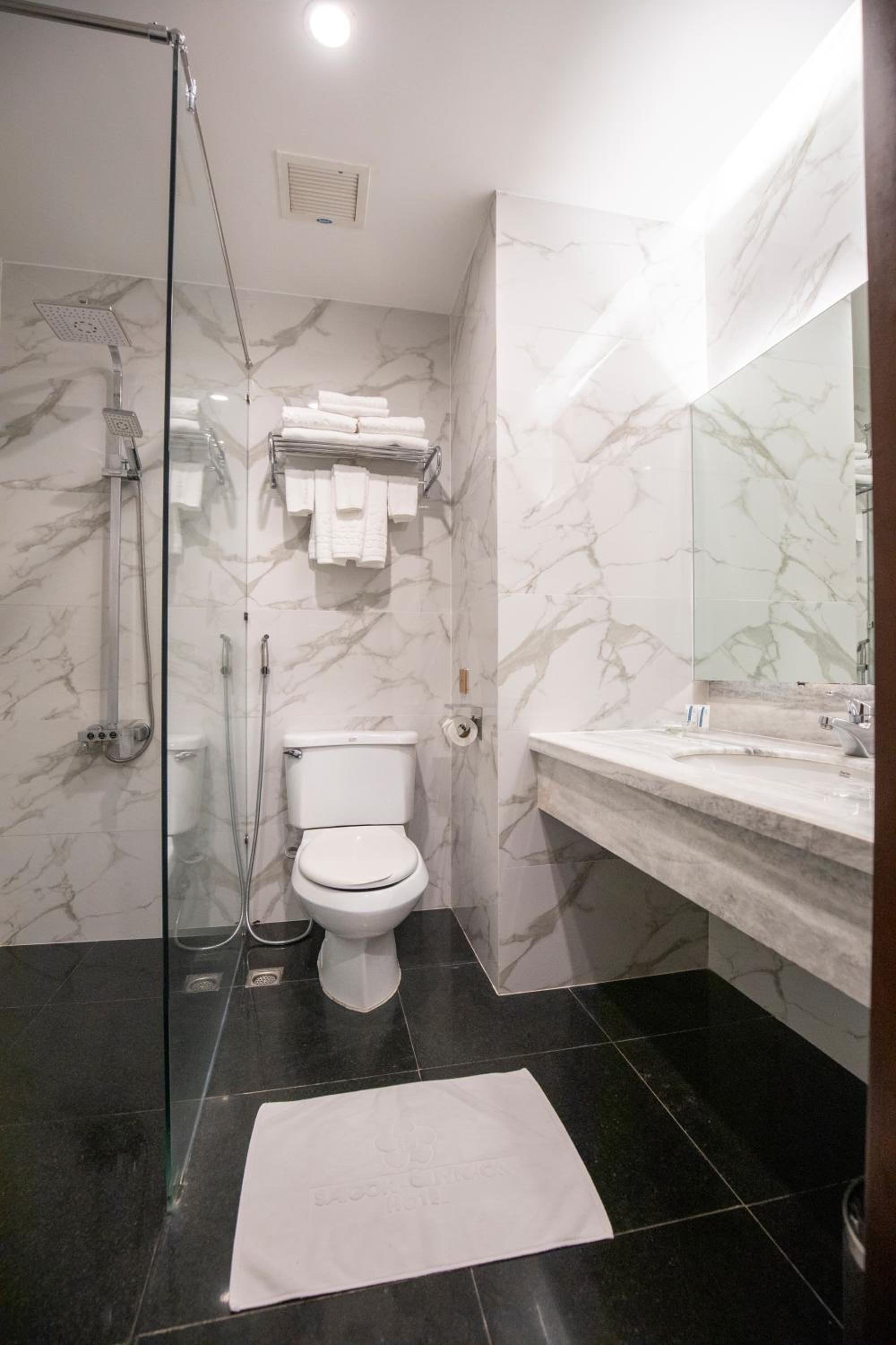Luxury Double or Twin Room - Photo 5