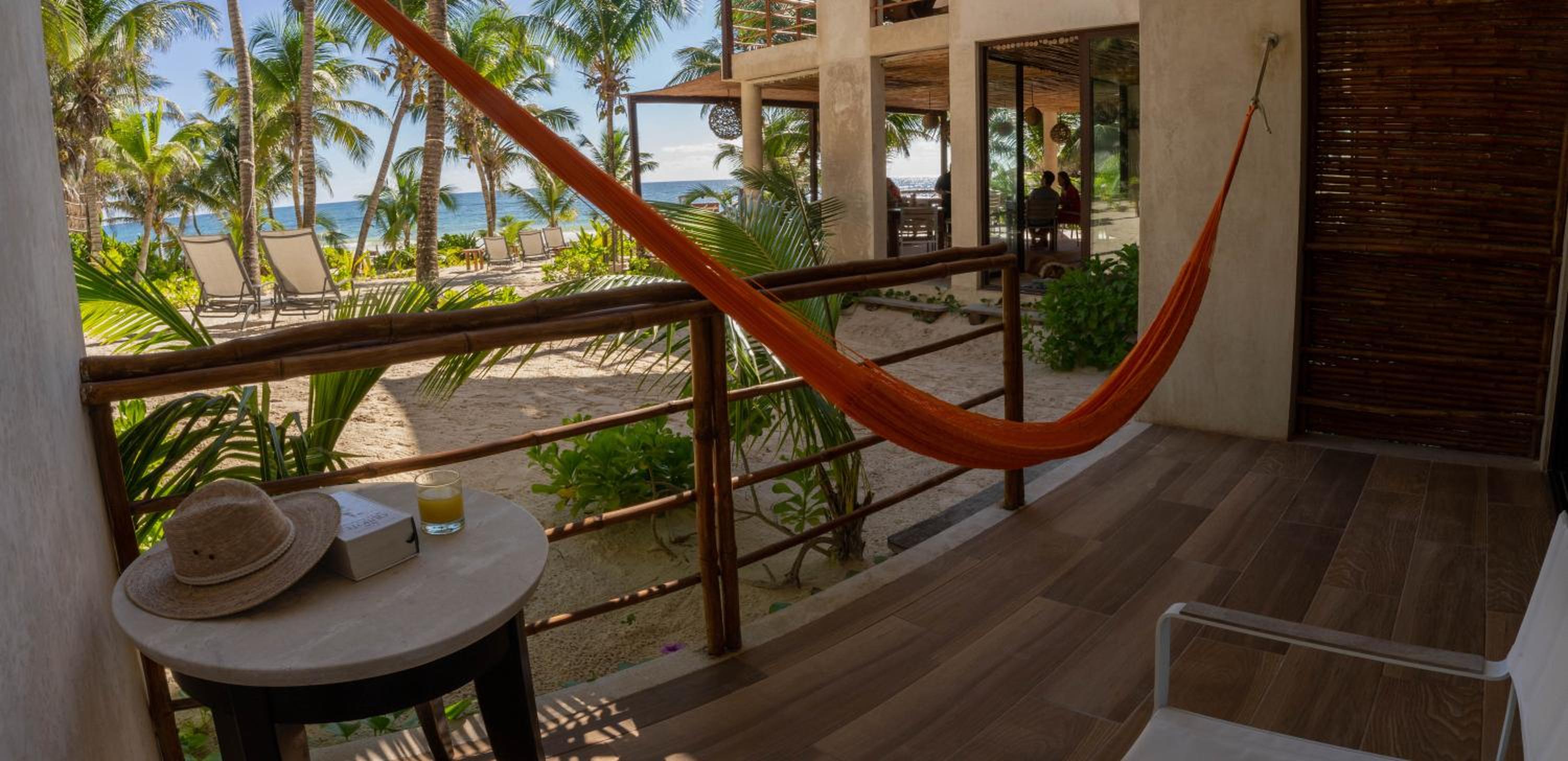 Double Room with Balcony and Sea View - Photo 2