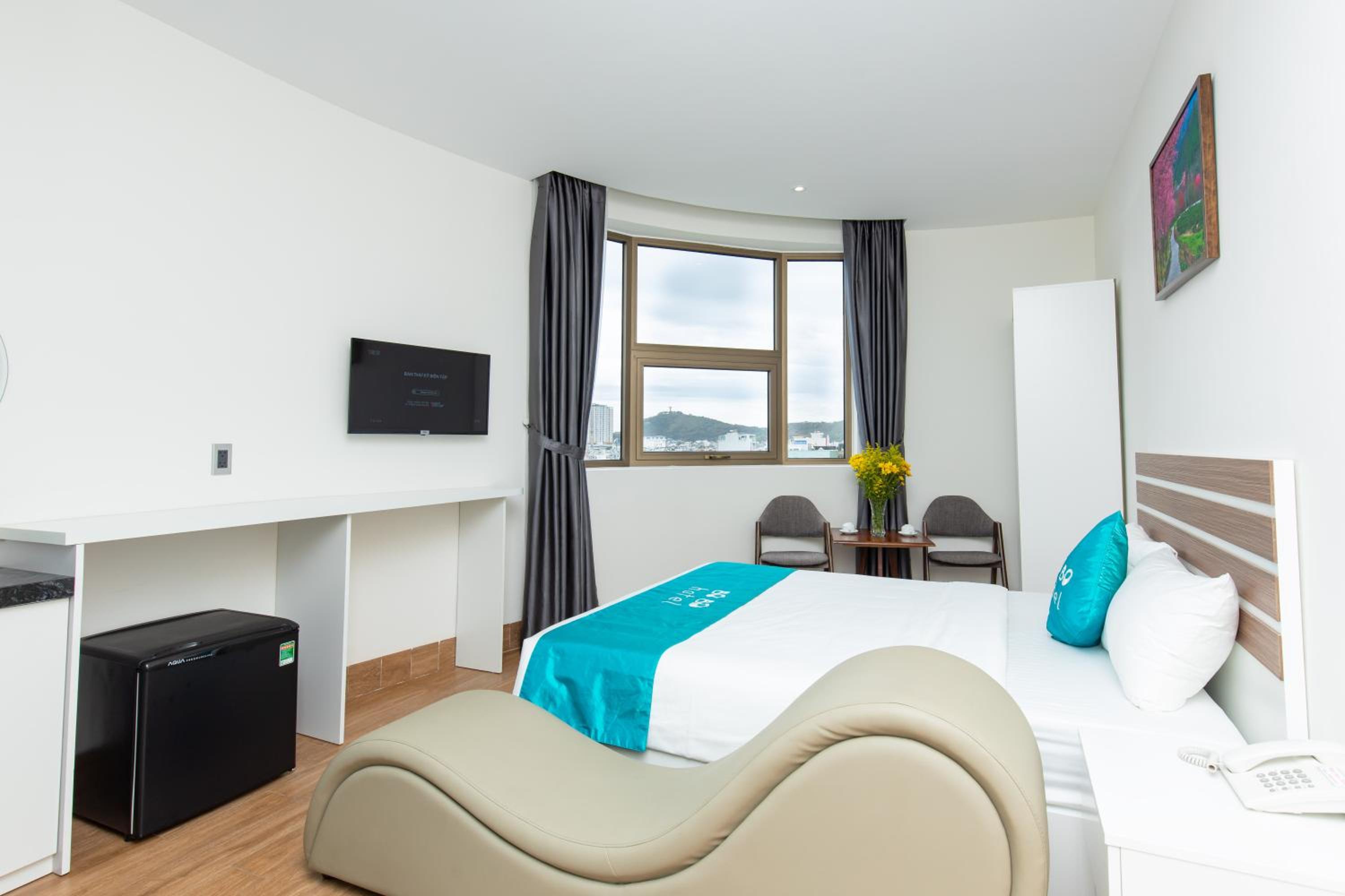 Deluxe Room with  Mountain View - Photo 15