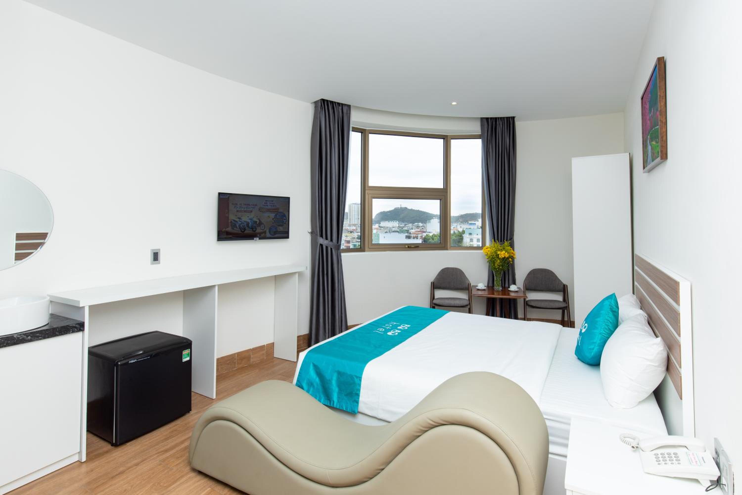 Deluxe Room with  Mountain View - Photo 13