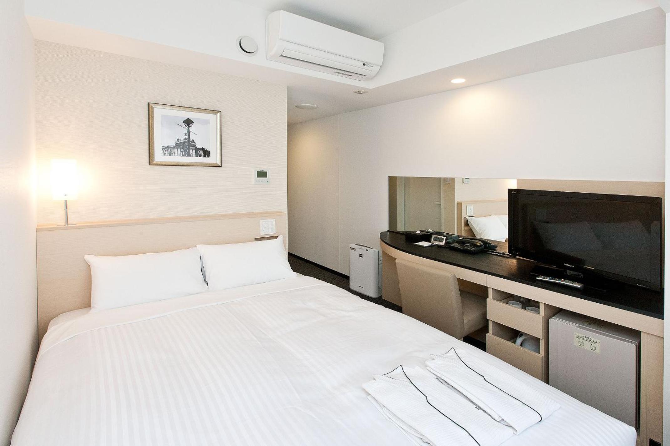 Standard Single Room - Smoking photo 1