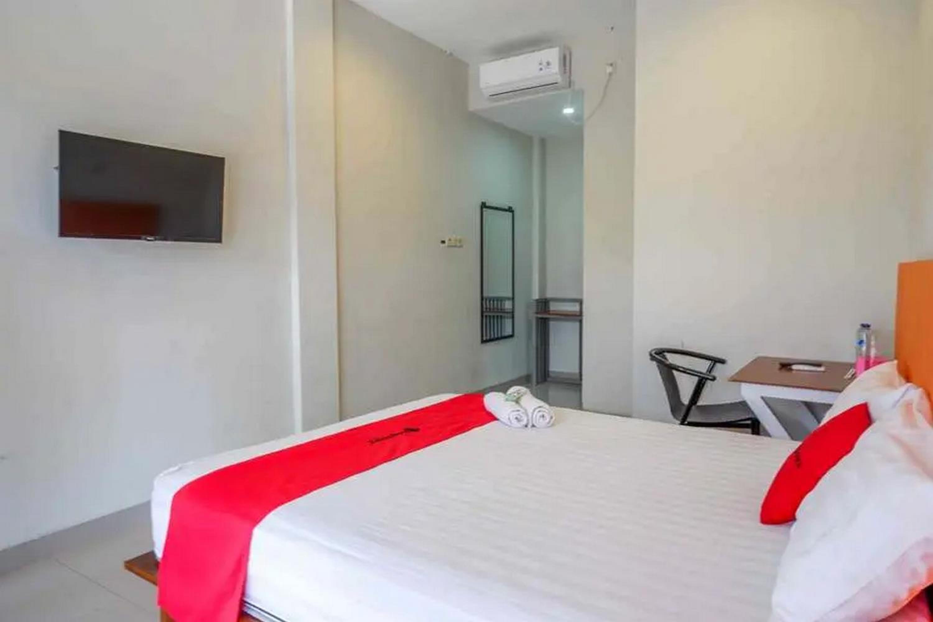 Double Room - Photo 14