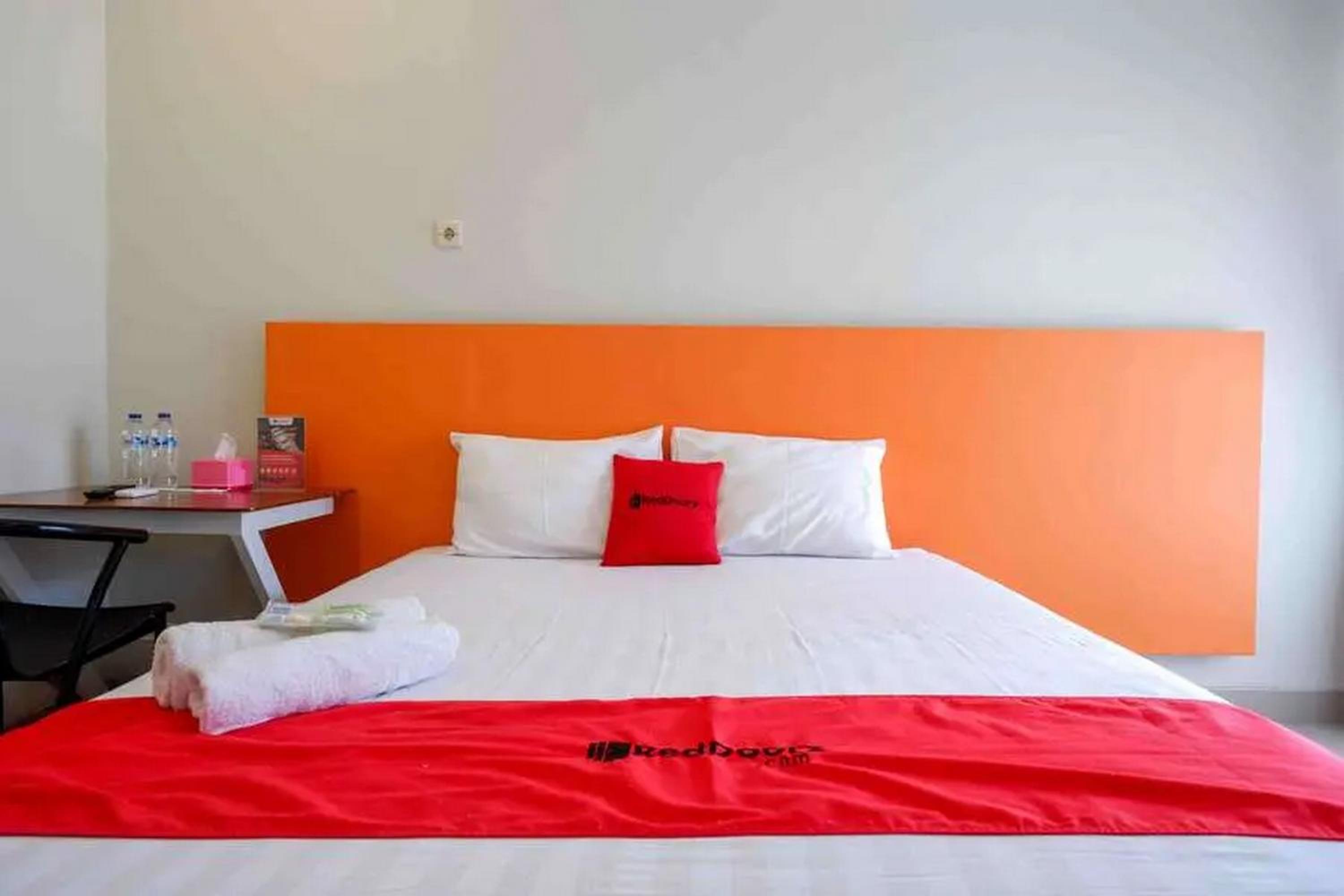 Double Room - Photo 7