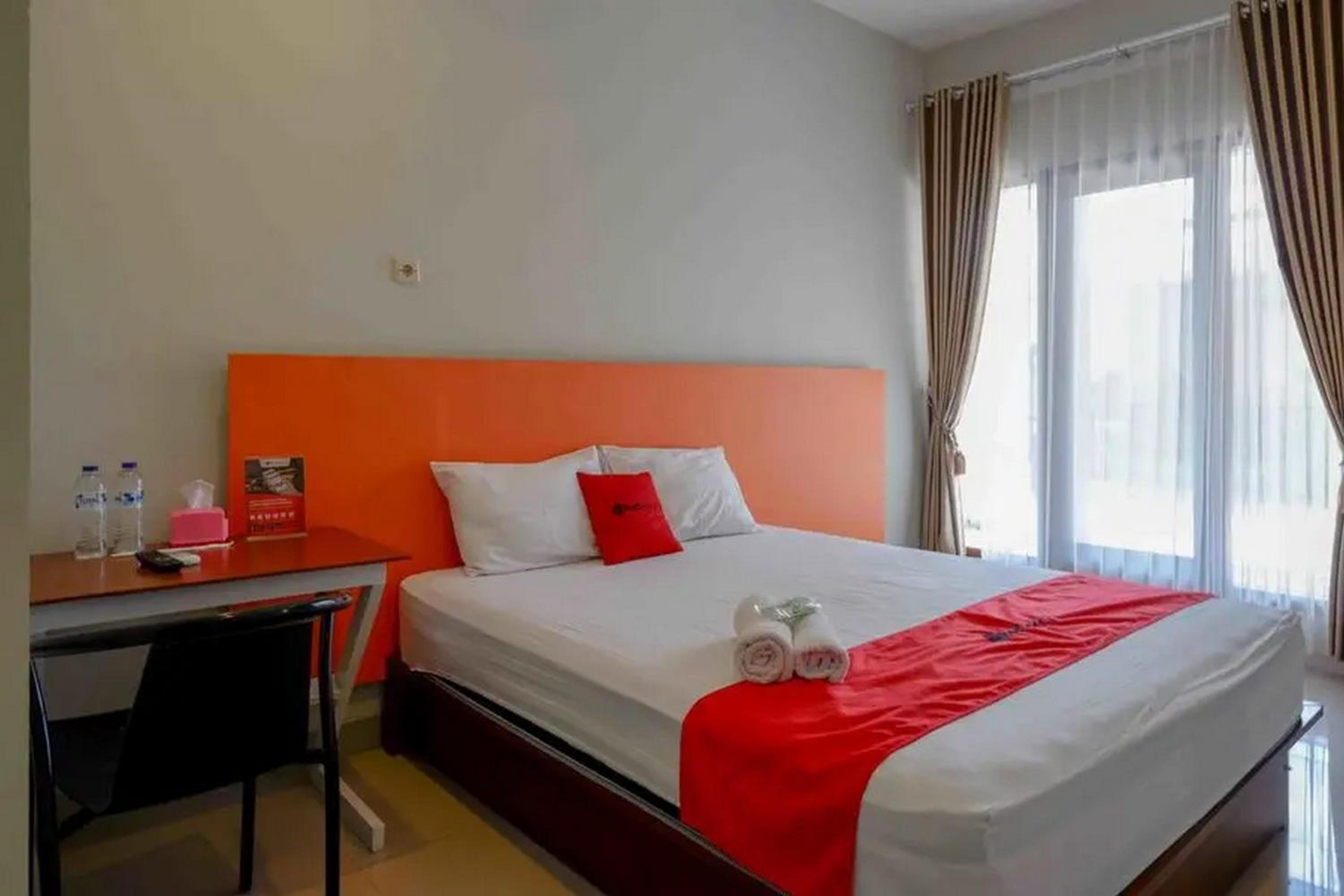 Double Room - Photo 6