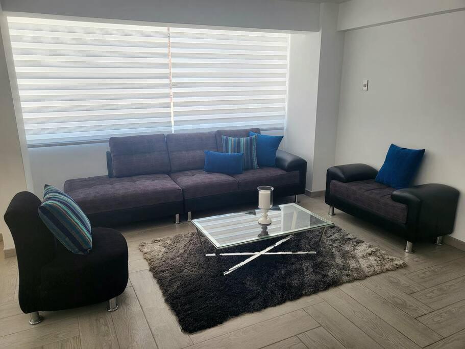 Three-Bedroom Apartment photo 1