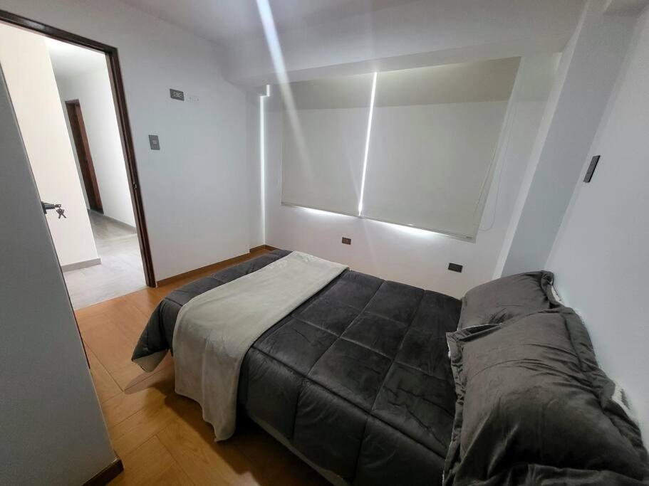 Three-Bedroom Apartment photo 2