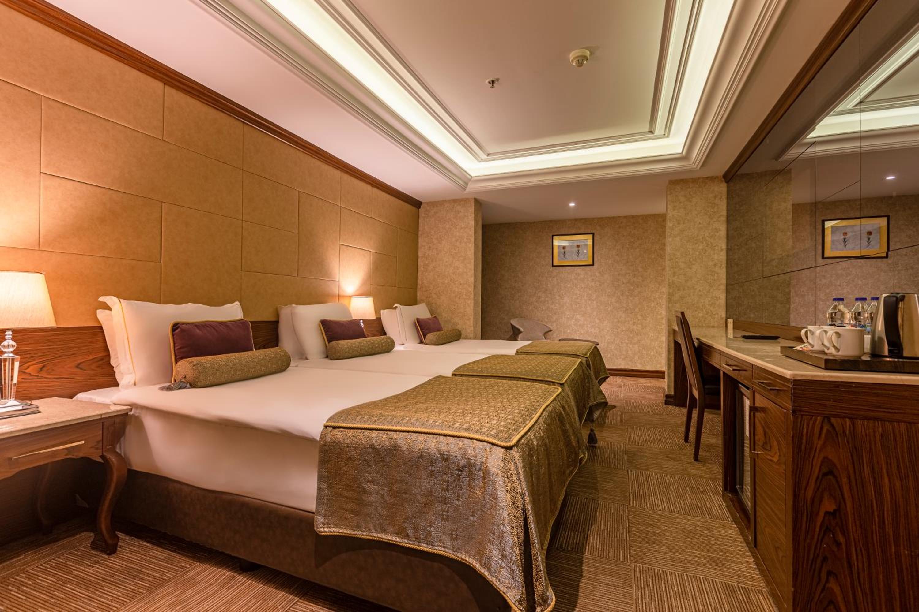Triple Room photo 2