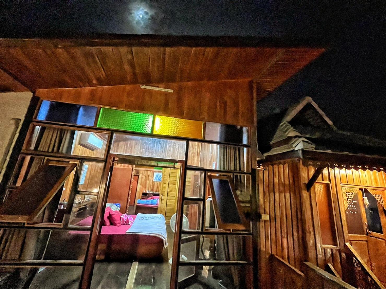 Family Room with Balcony - Photo 4