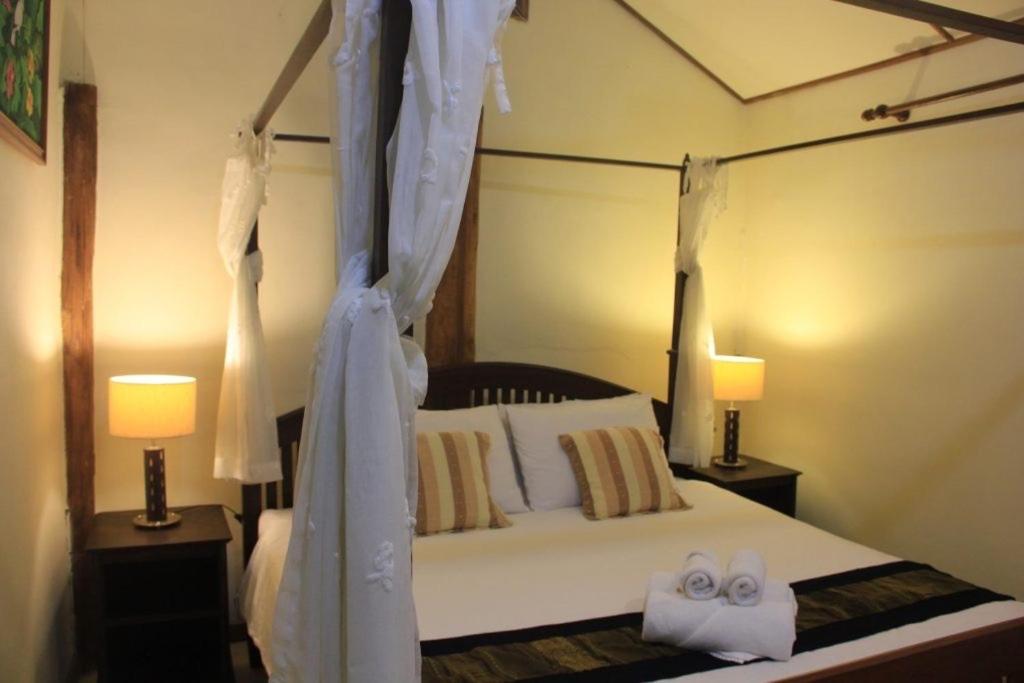 Deluxe King Room - Photo 1